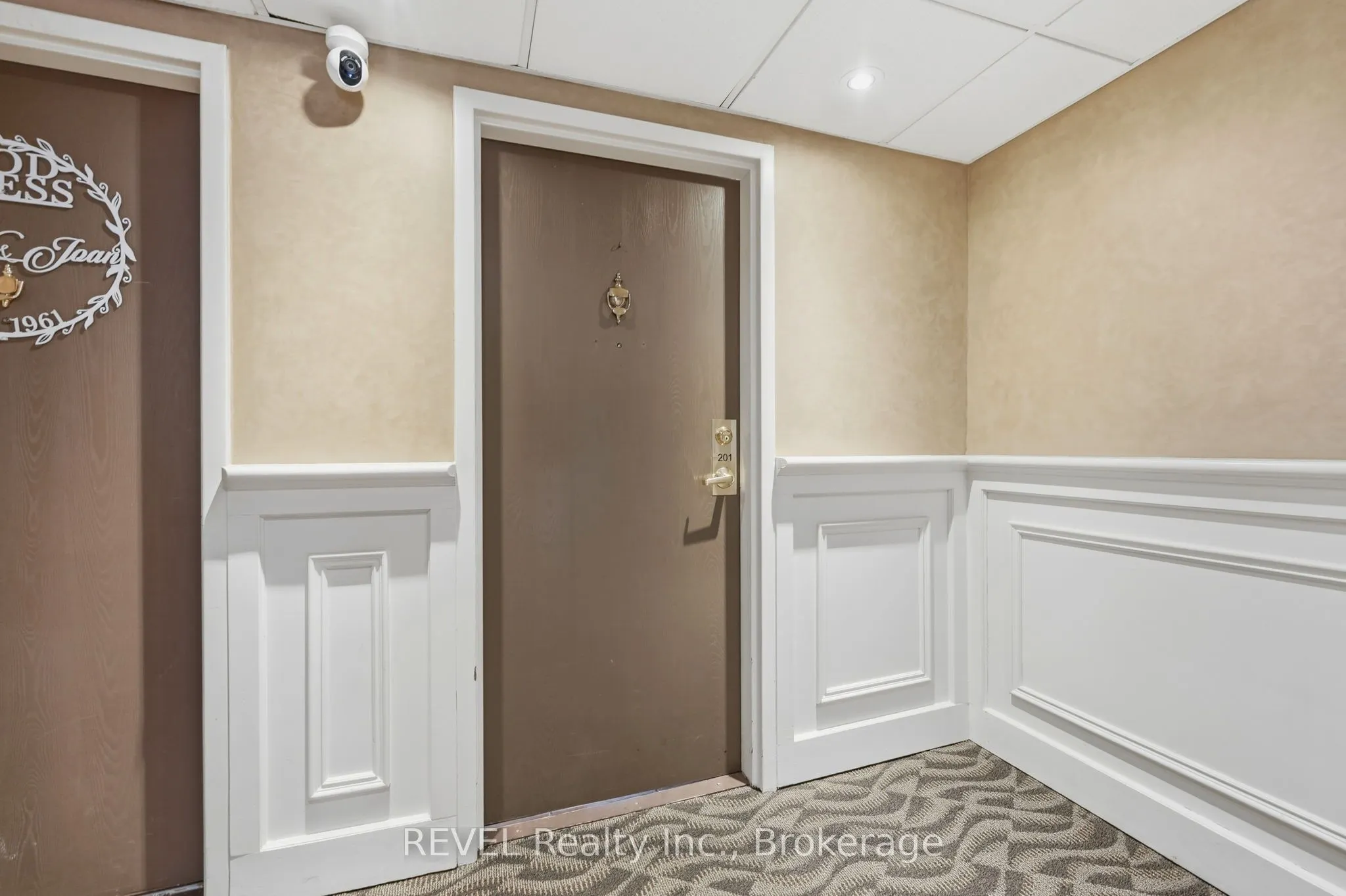 141 Church Street #201