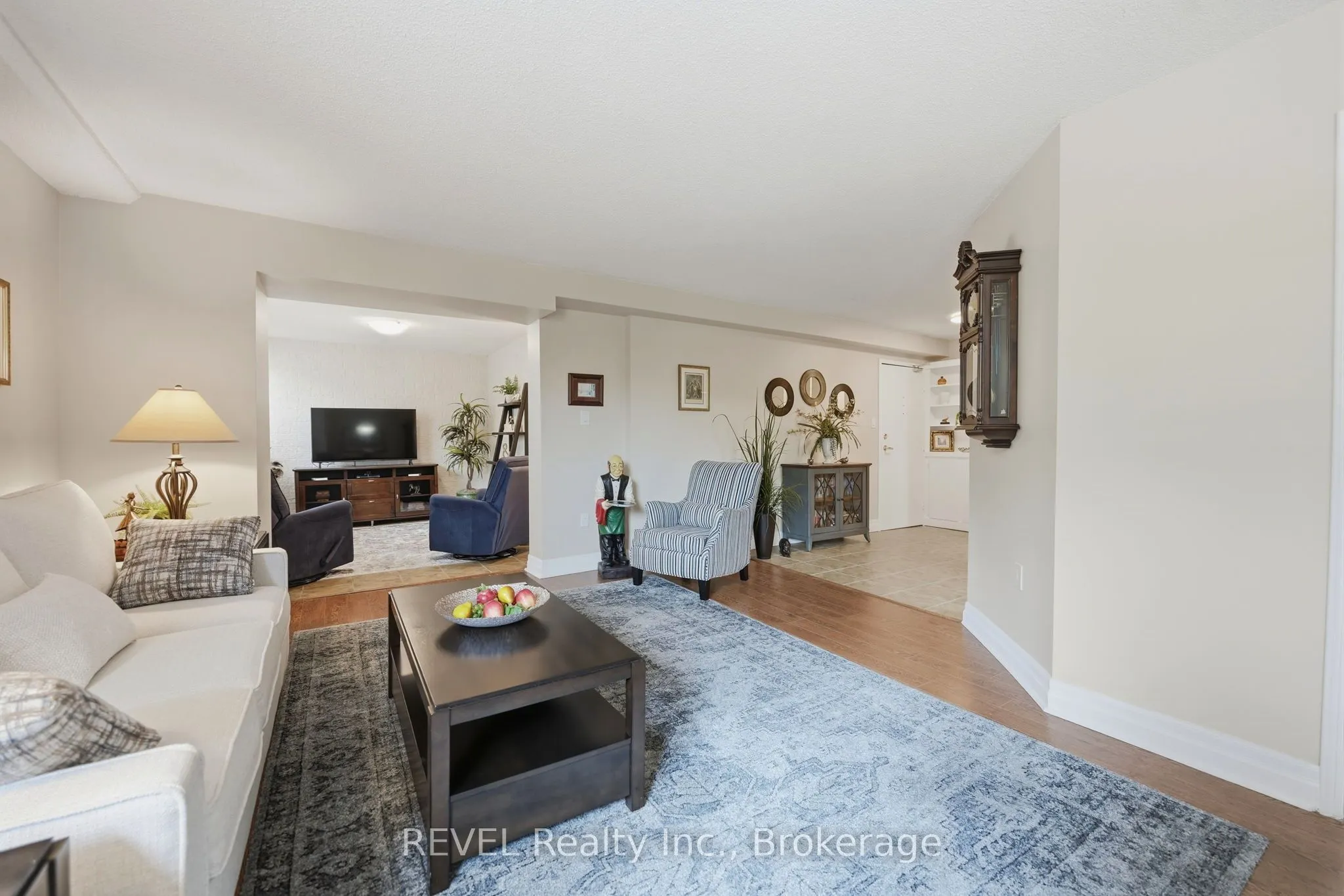 141 Church Street #201
