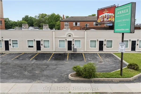 811 King Street W