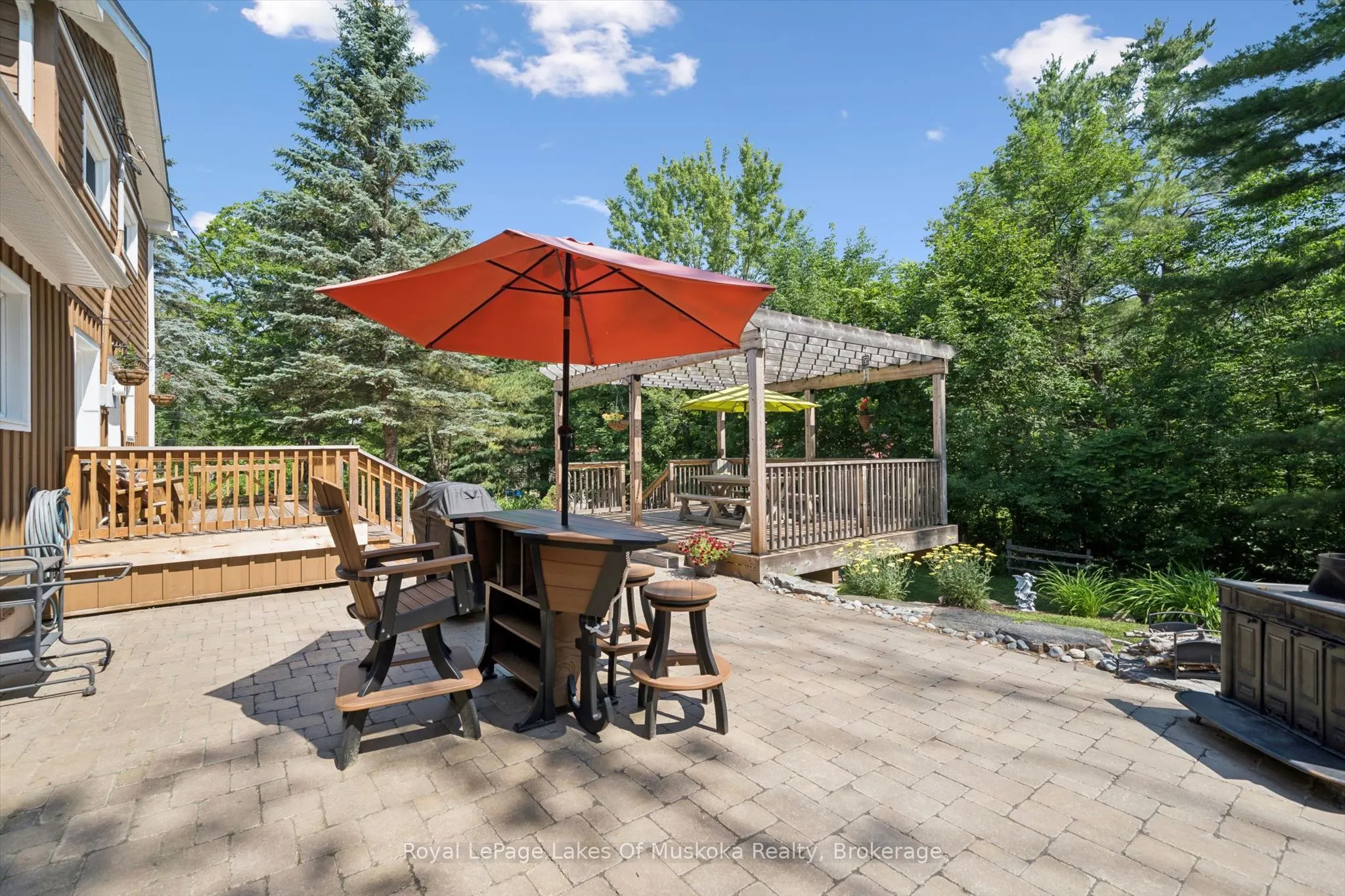 1012 Grey Street