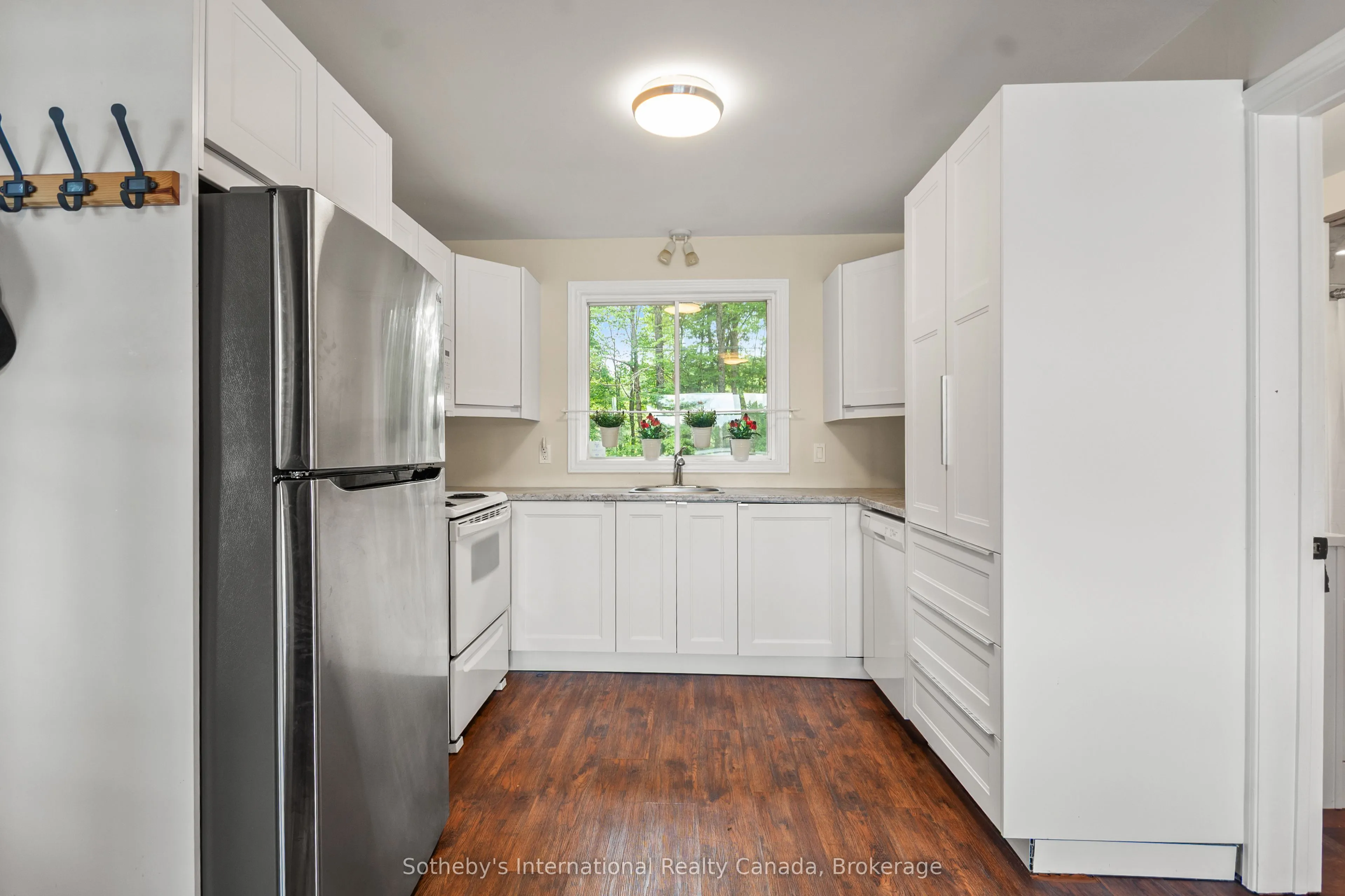 834 Eastshore Road