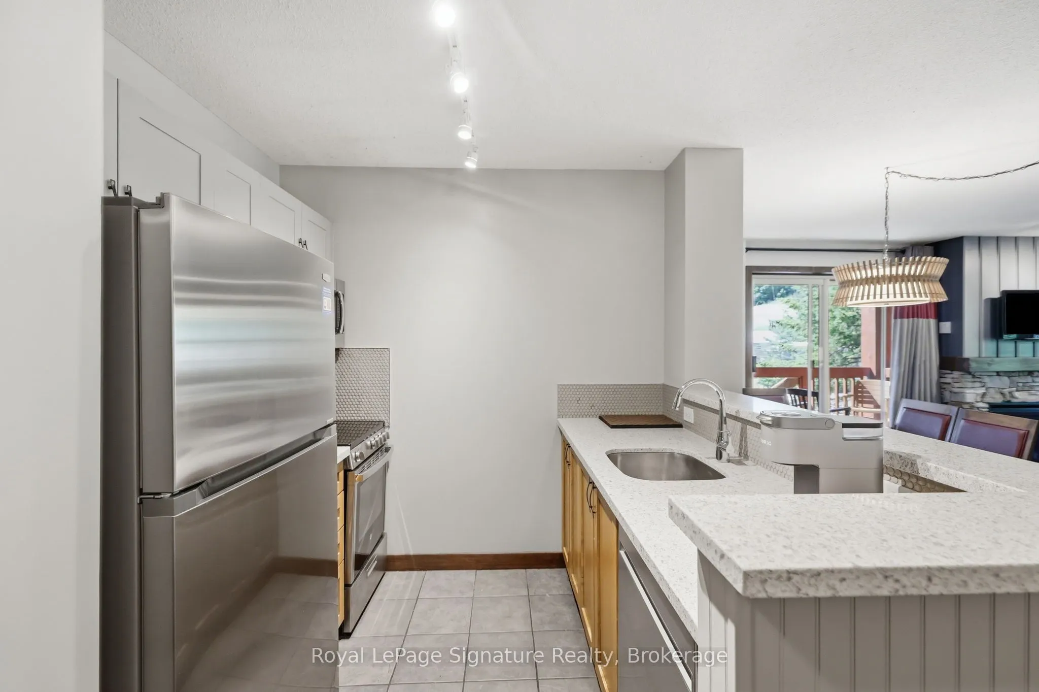 152 Jozo Weider Boulevard #201