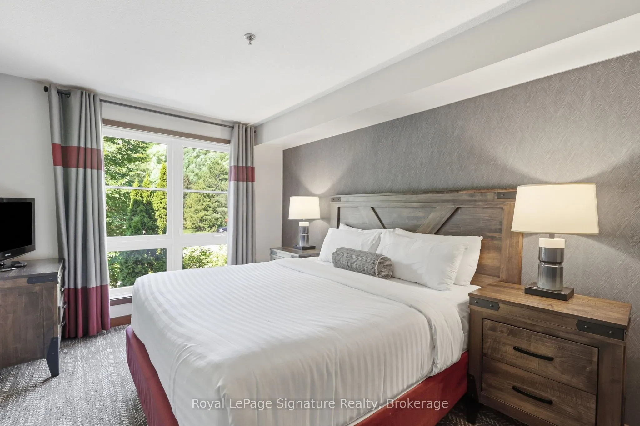 152 Jozo Weider Boulevard #201