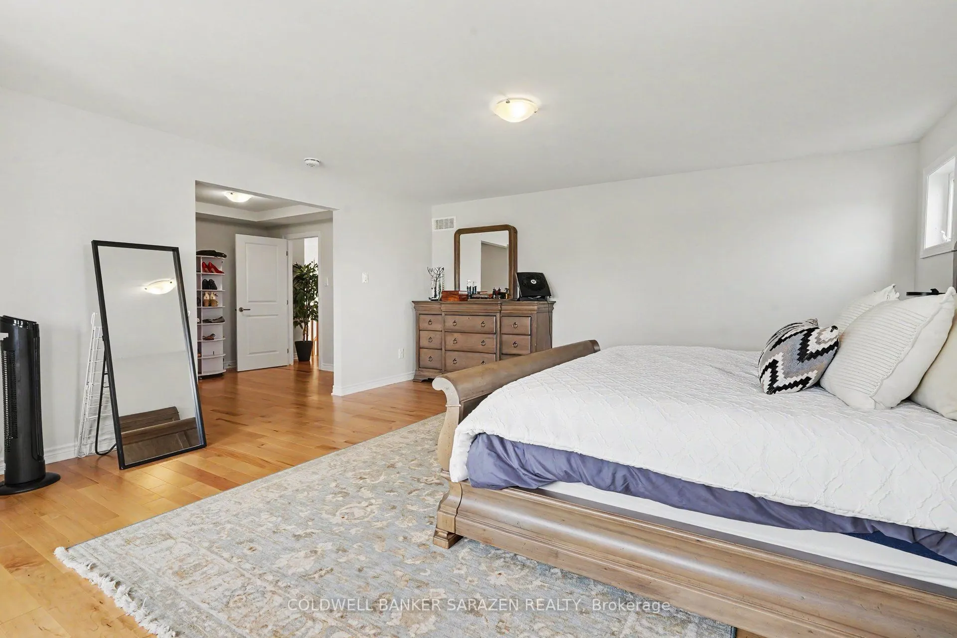 196 BLACKHORSE Drive