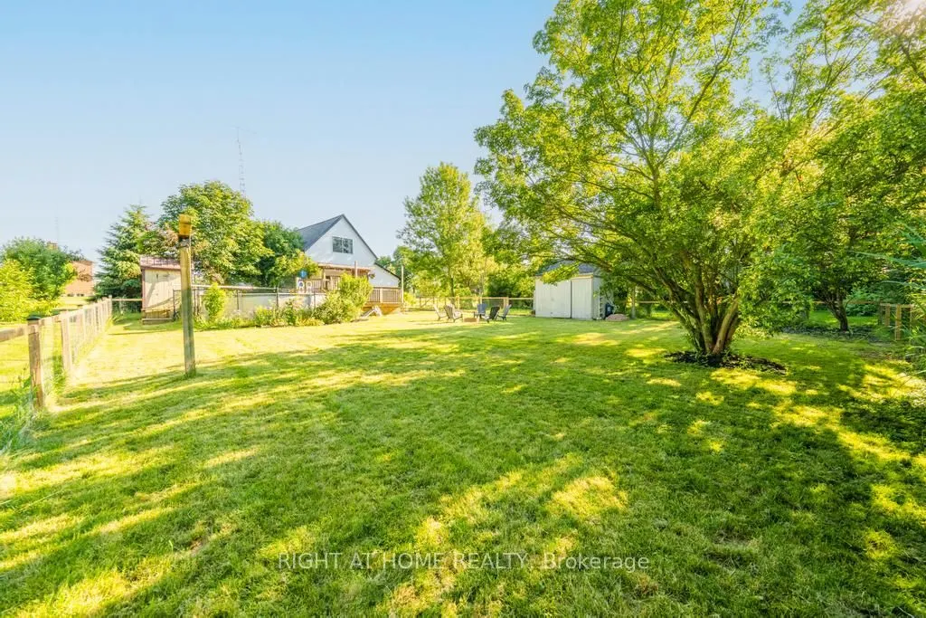 9535 Regional Rd 9 Road