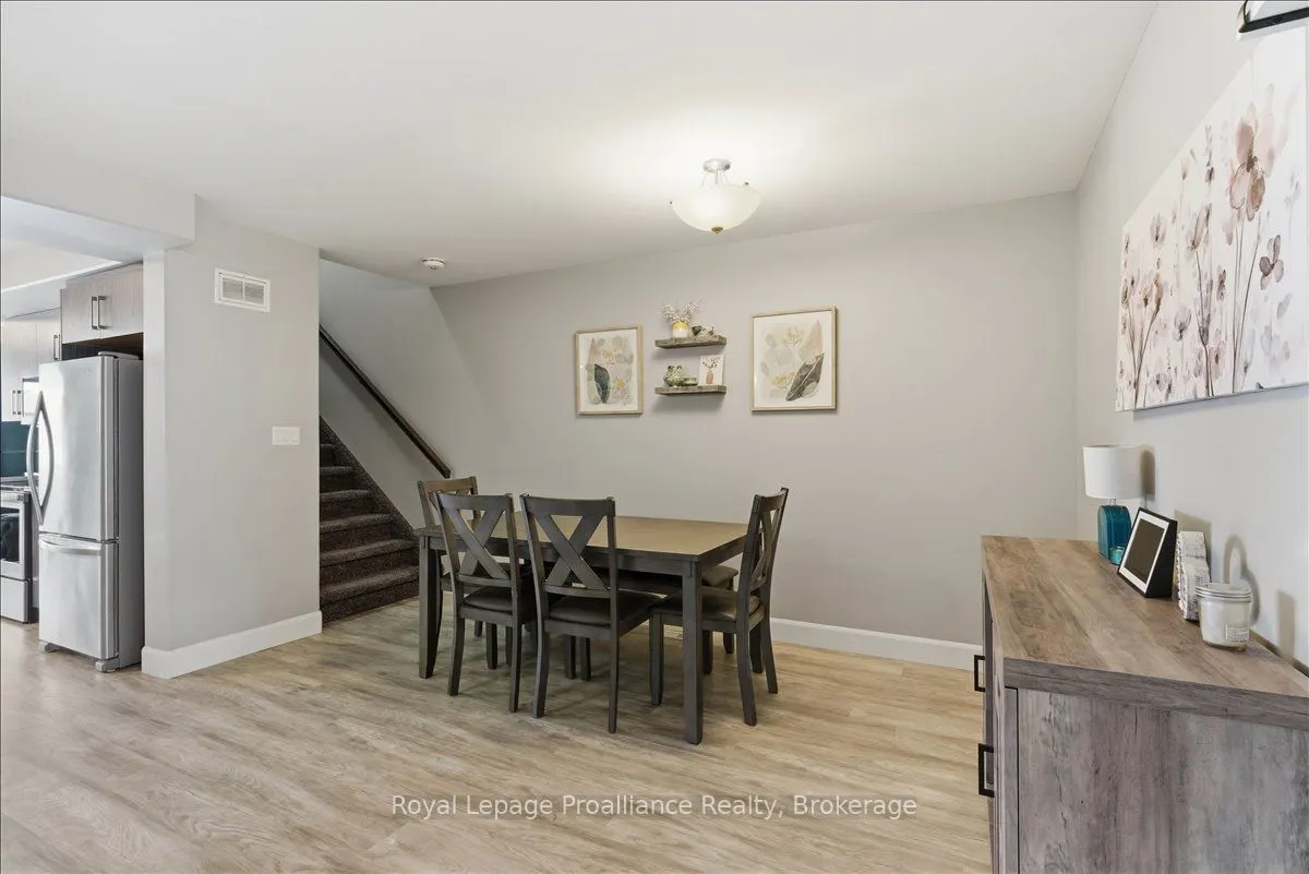 31 Dewal Place