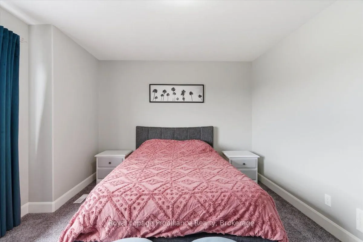 31 Dewal Place