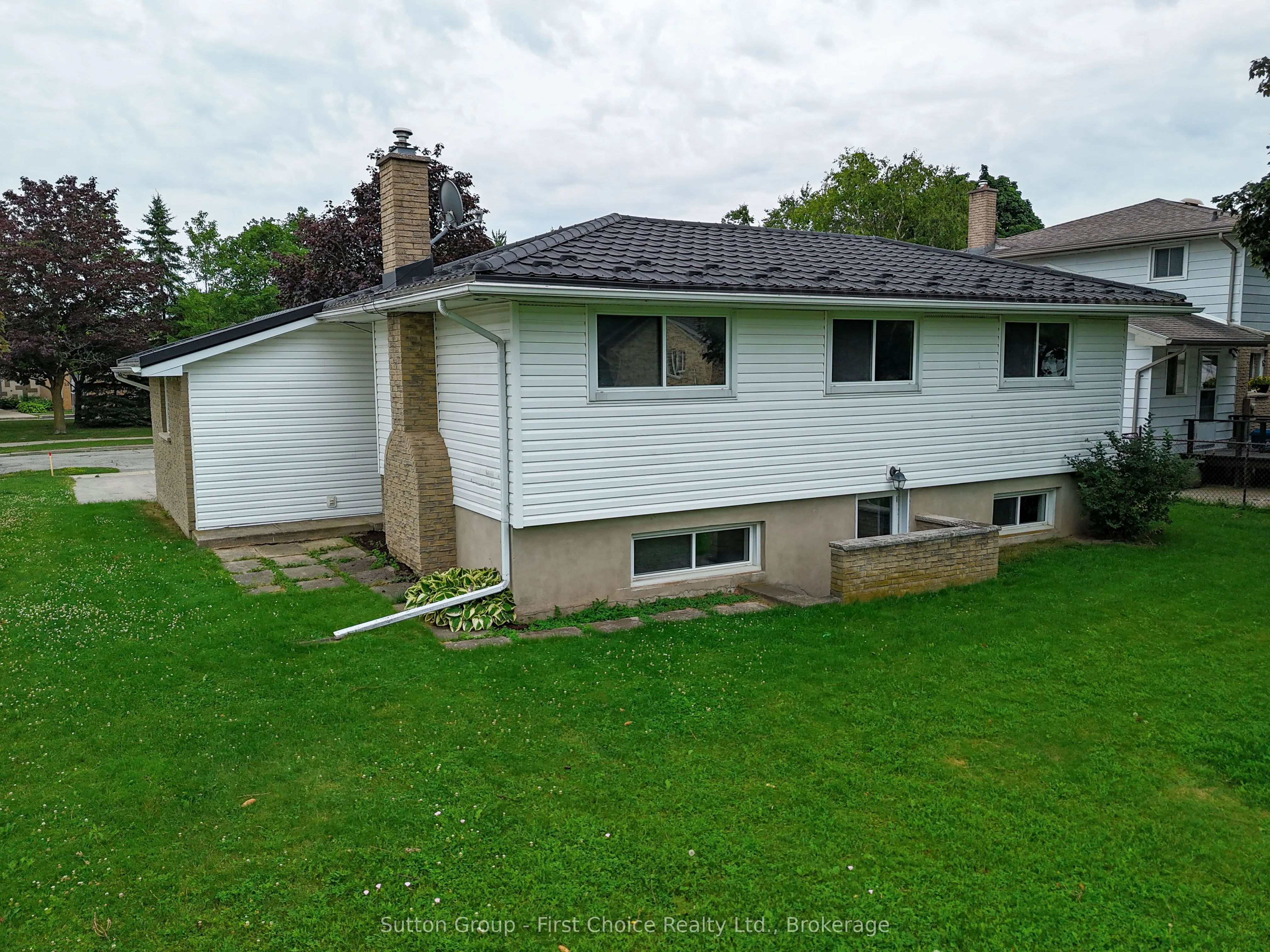 70 Bedford Drive