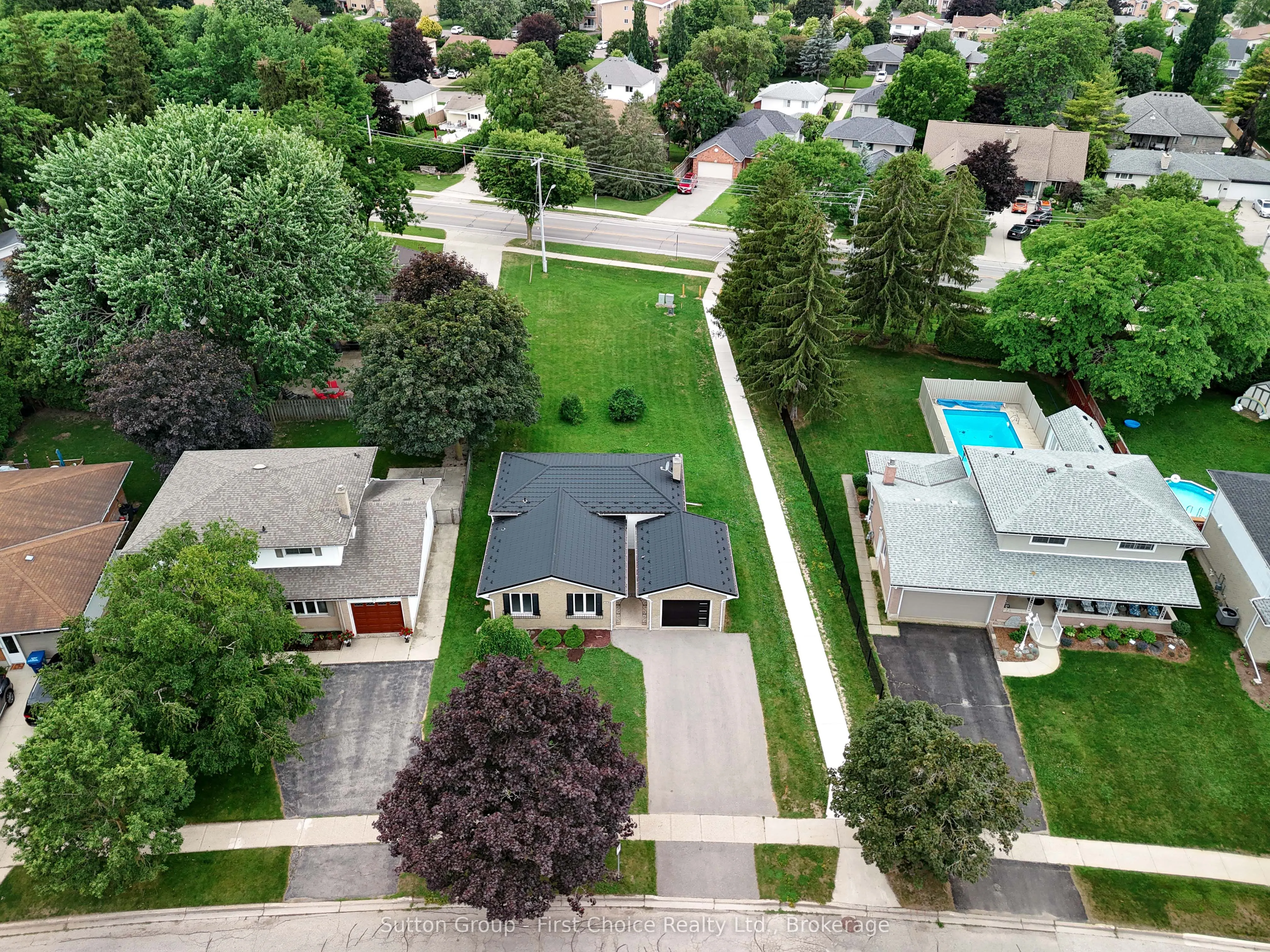 70 Bedford Drive