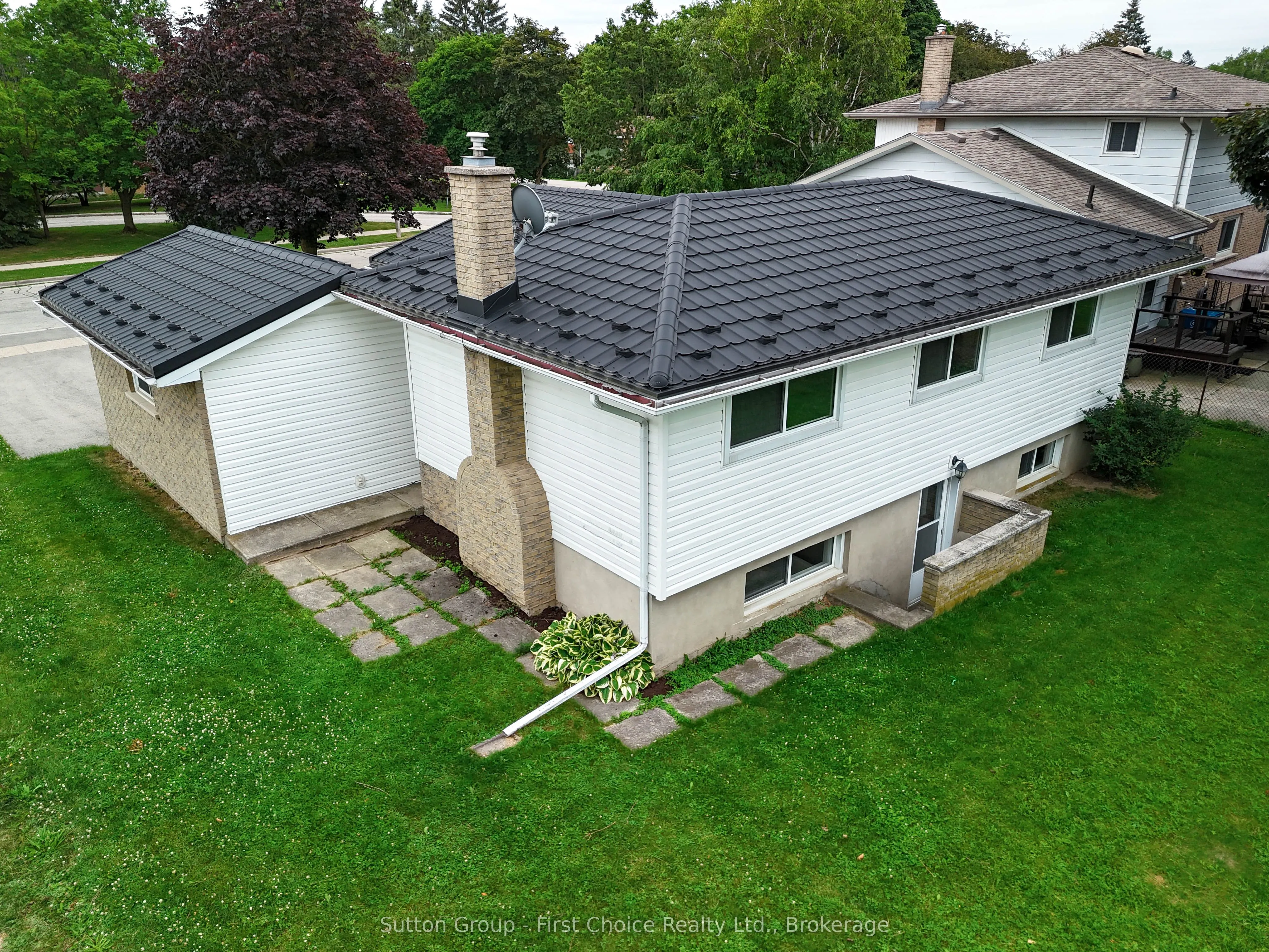 70 Bedford Drive