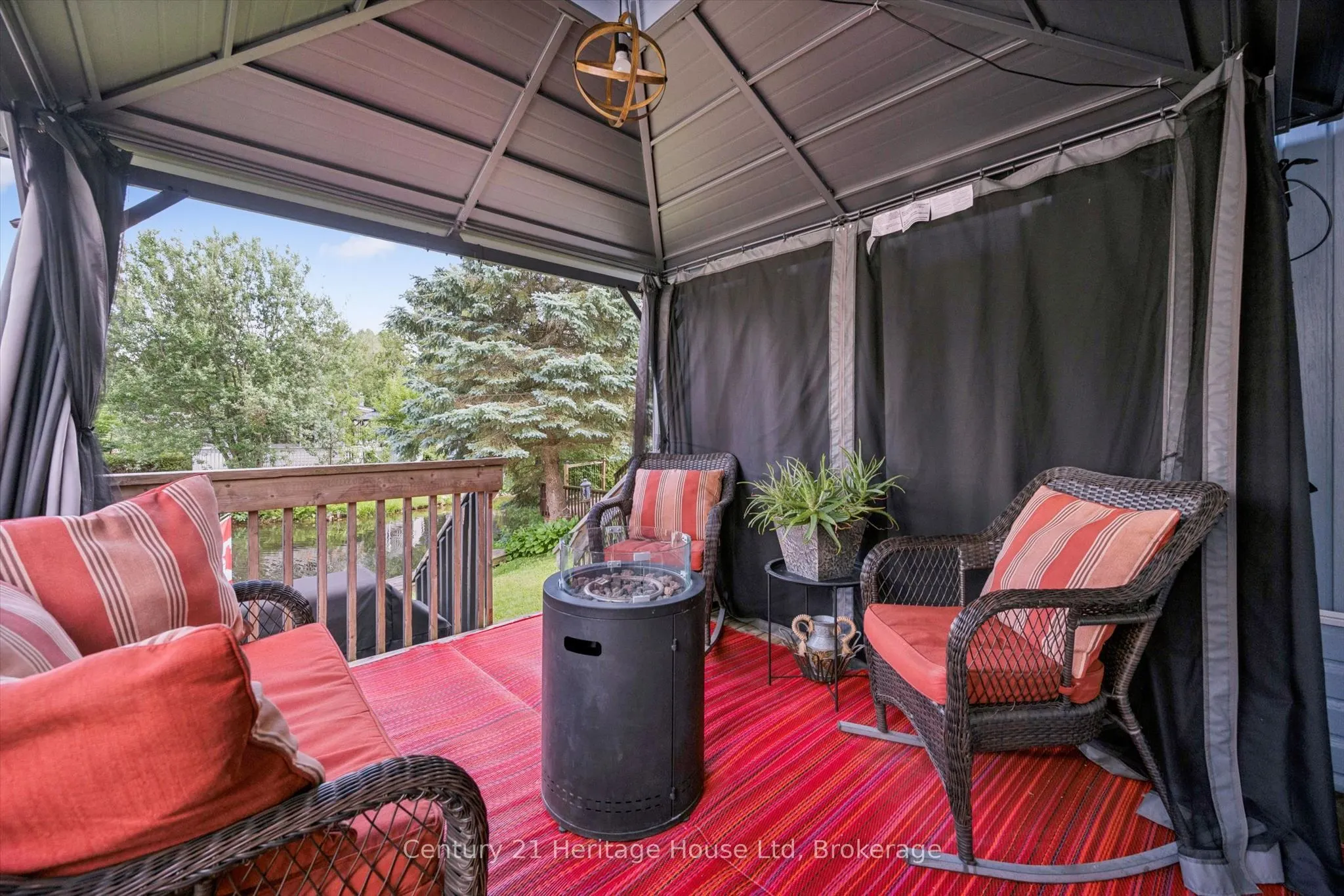 7 Millcreek Road
