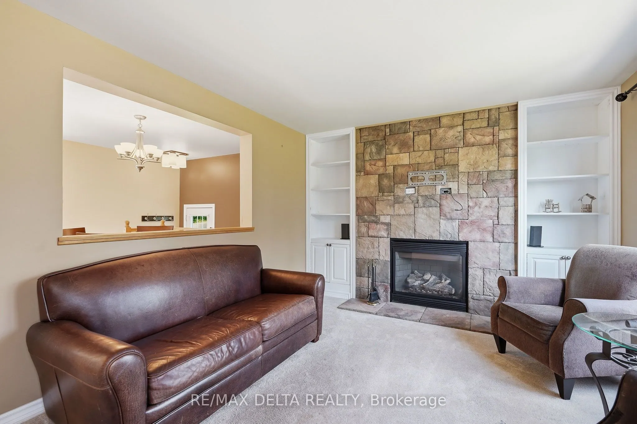 105 Fournier Street