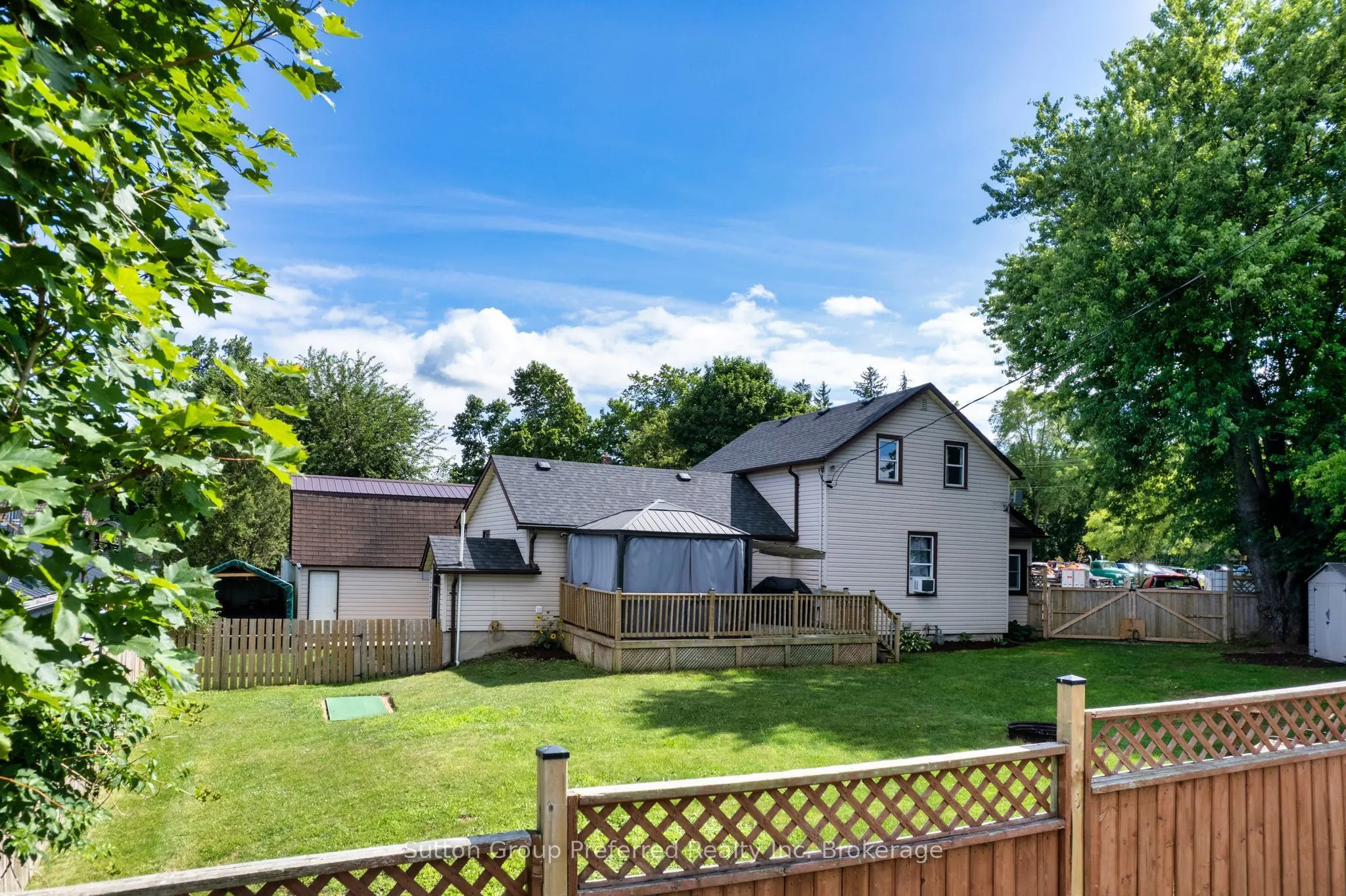 685744 Main Street