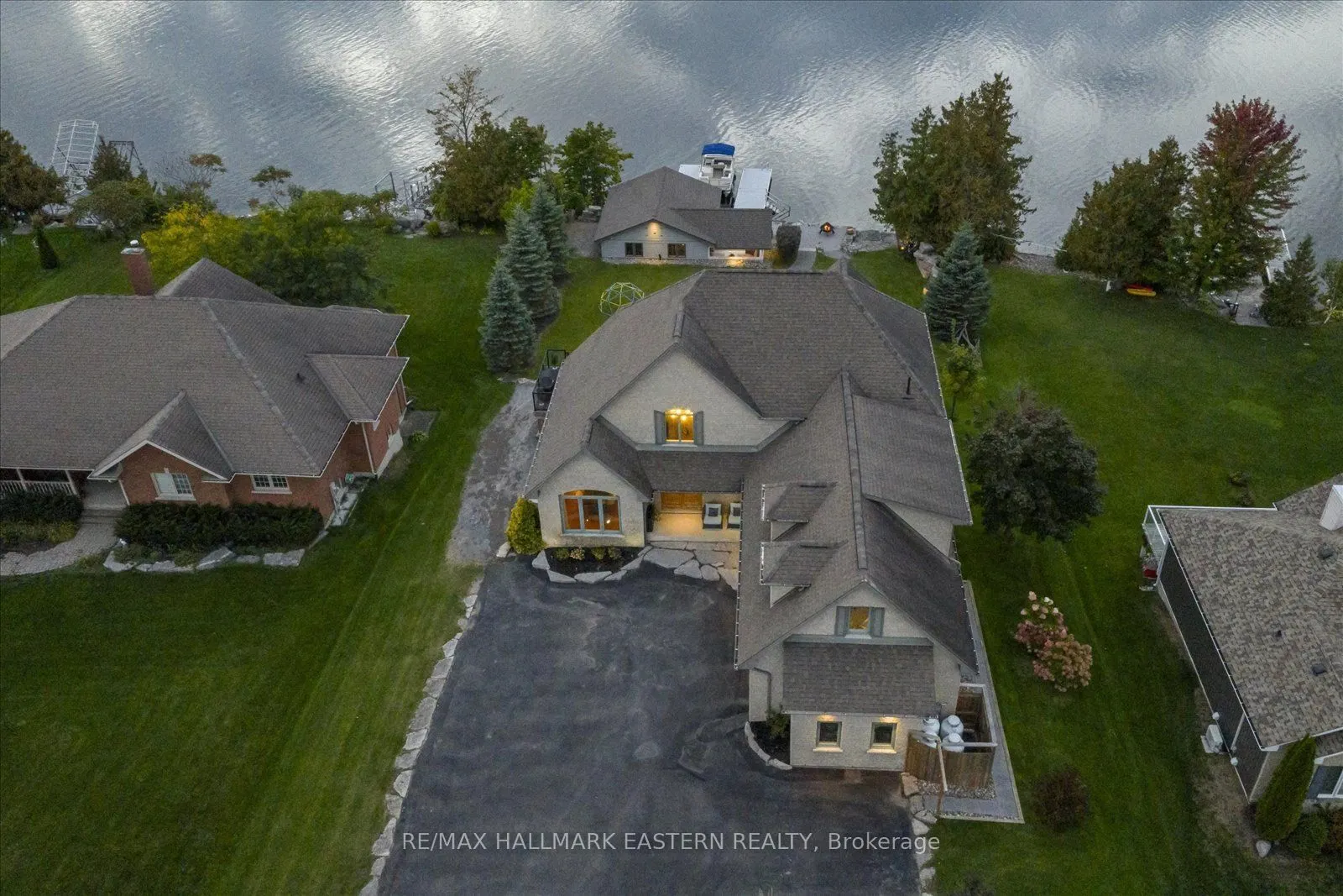 2112 Truman Drive