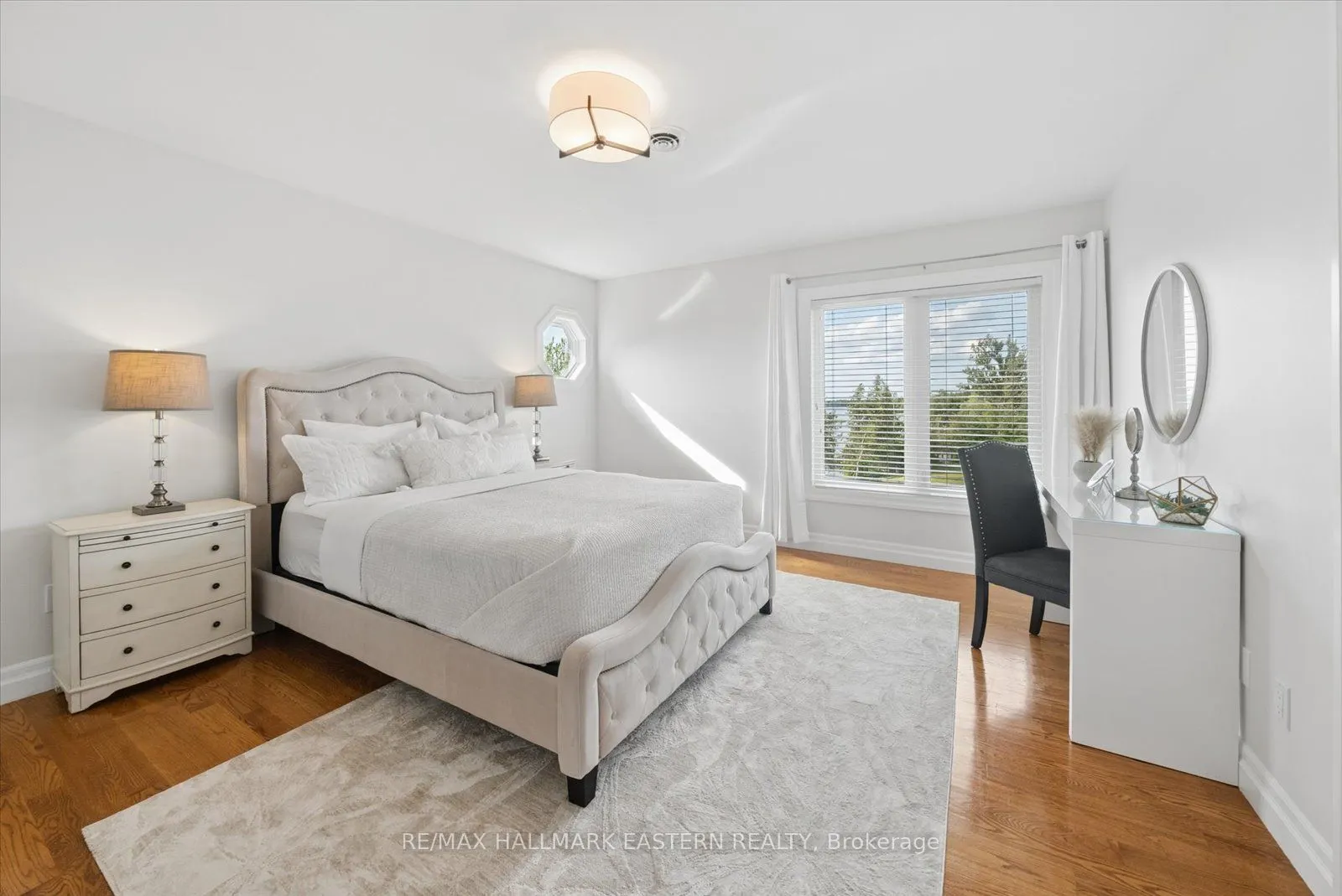 2112 Truman Drive