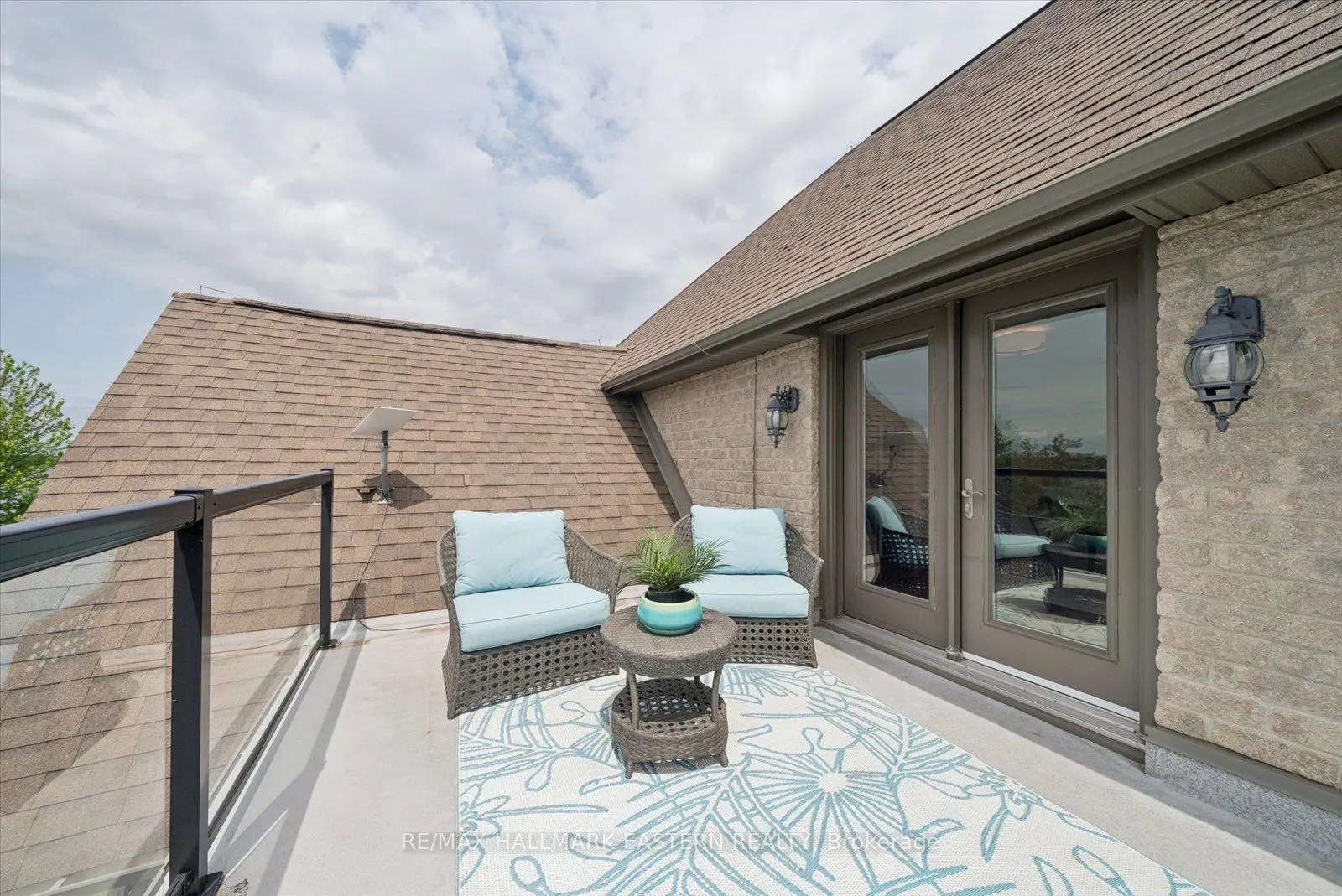 2112 Truman Drive
