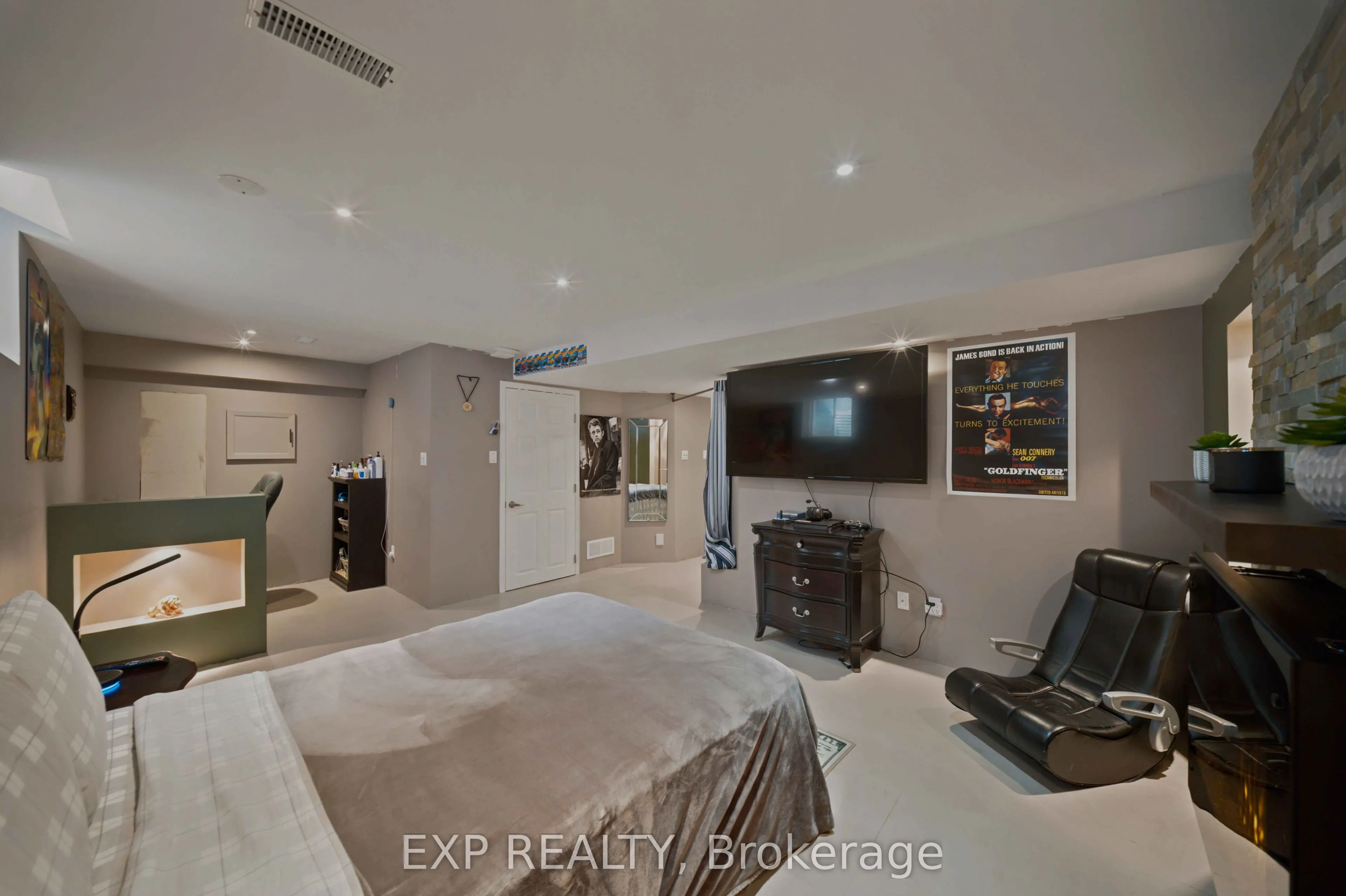 3108 Burritts Rapids Place