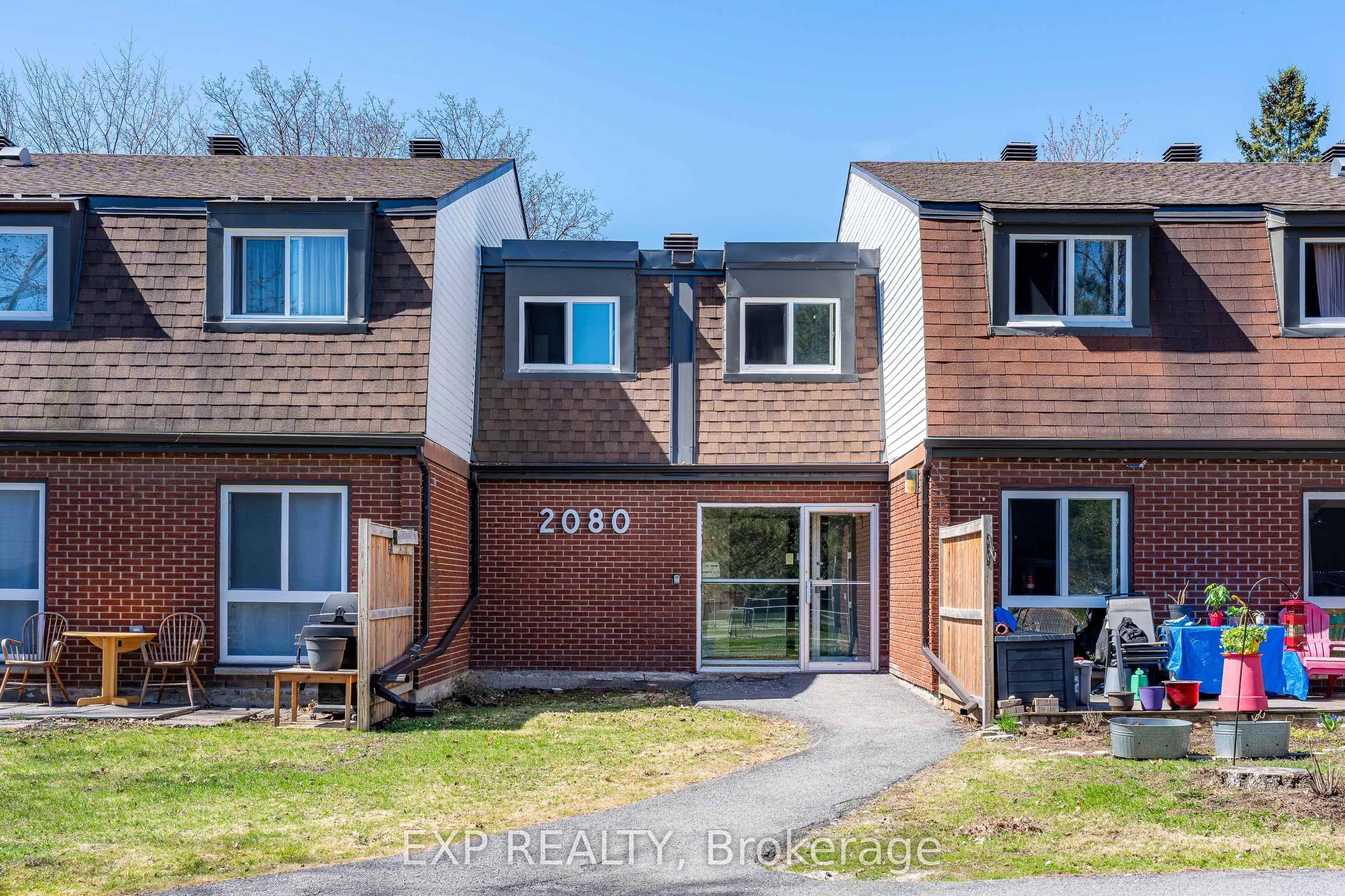 2080 Ogilvie Road #11K