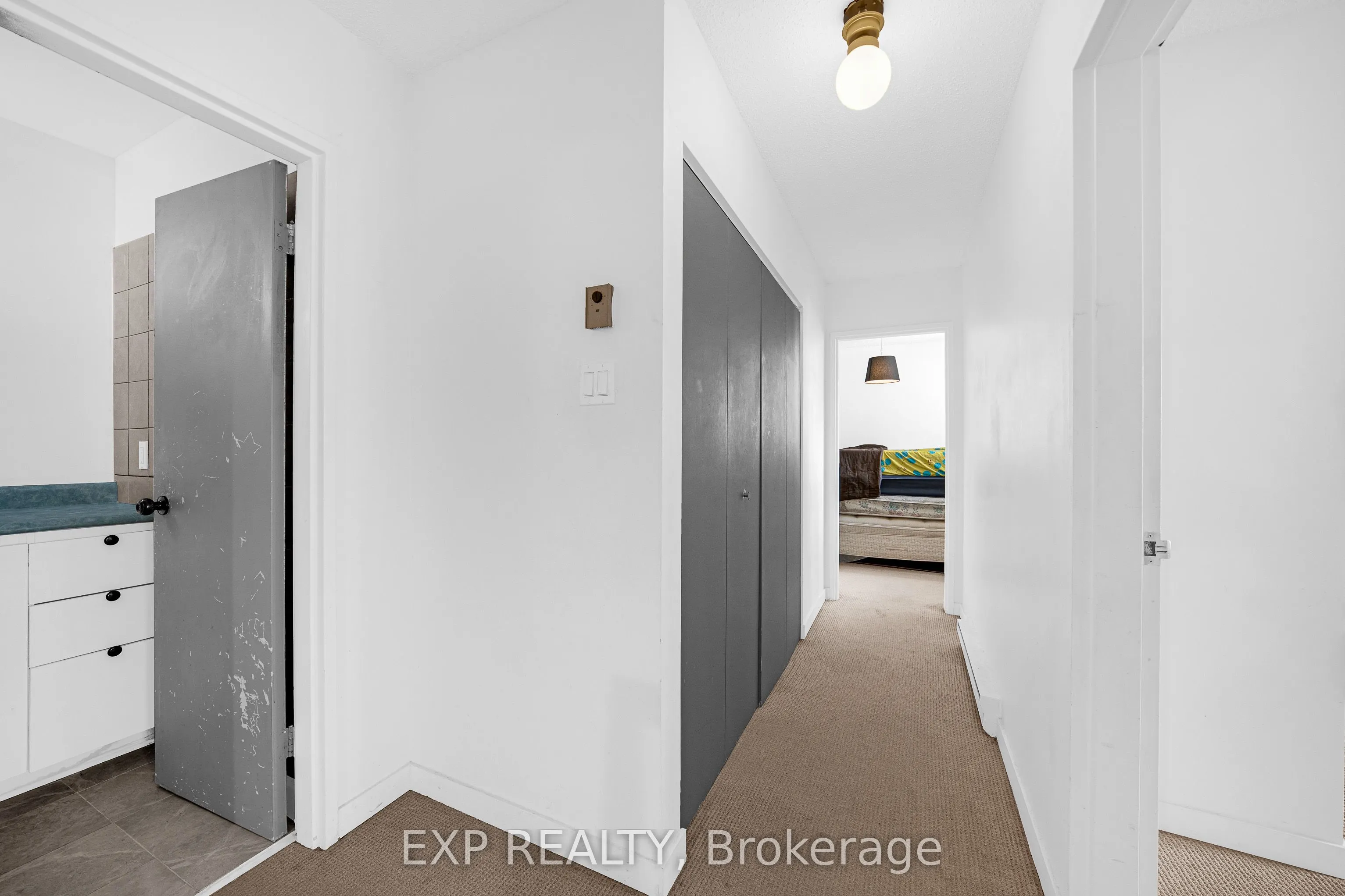 2080 Ogilvie Road #11K