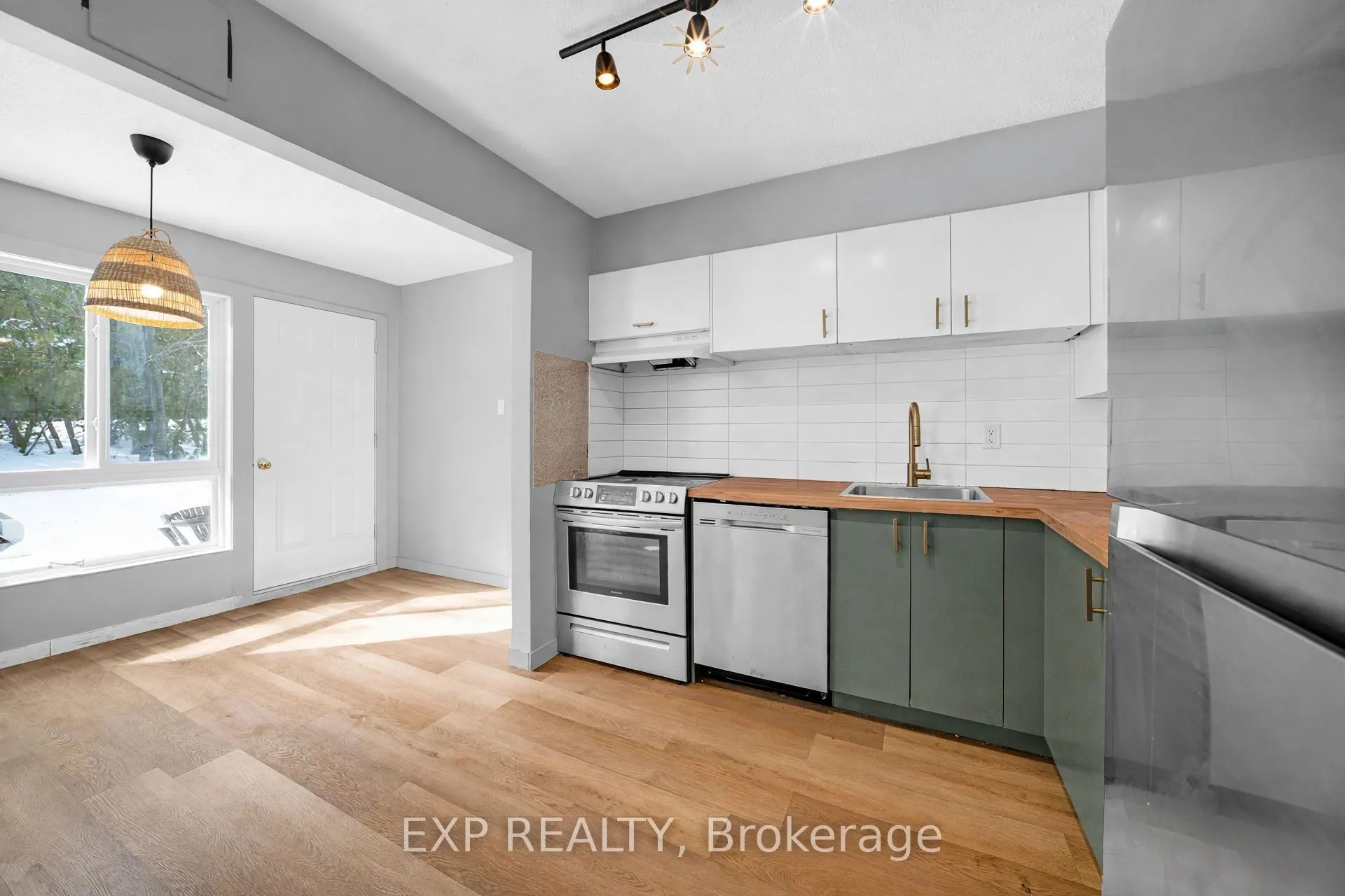 2080 Ogilvie Road #11K