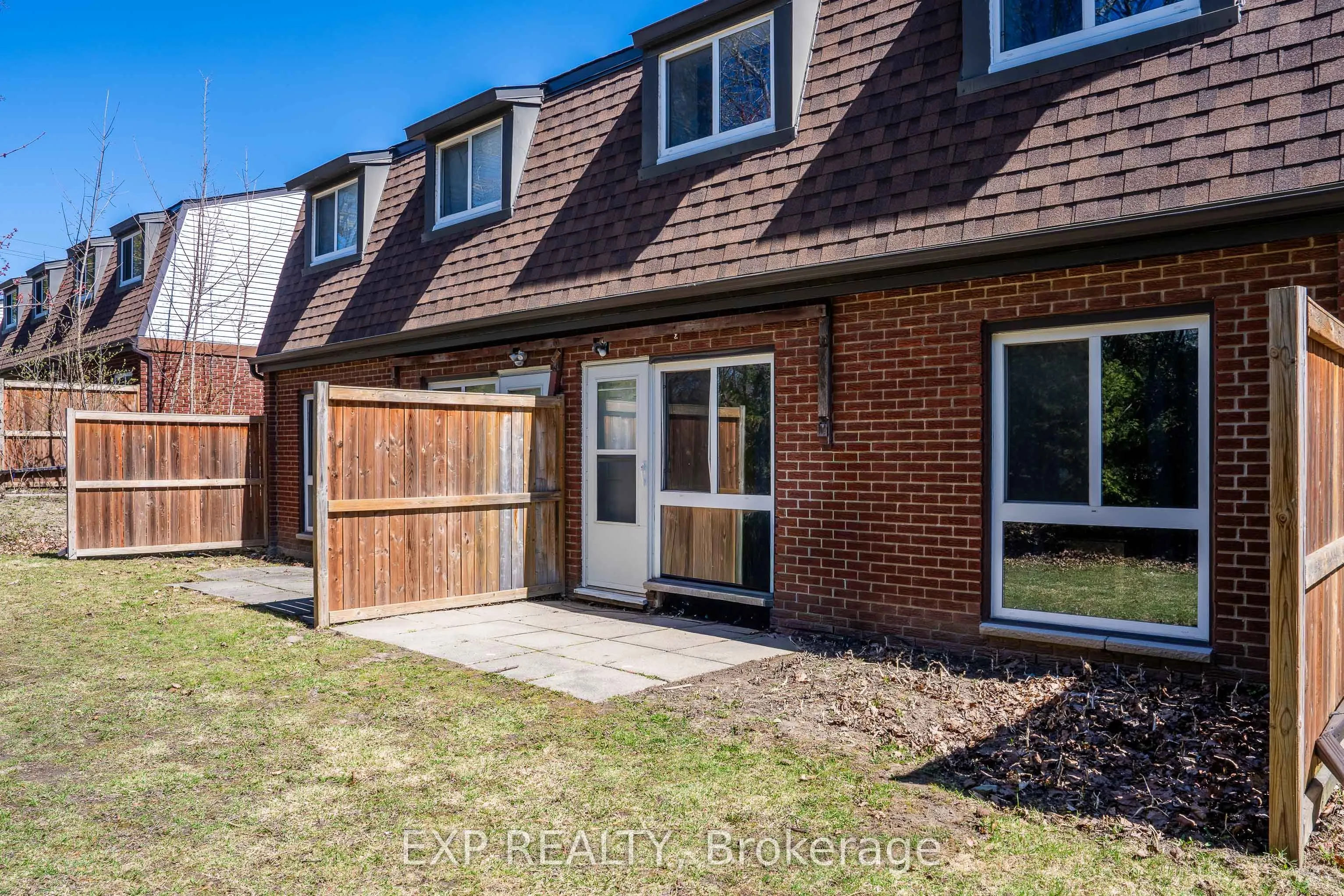 2080 Ogilvie Road #11K
