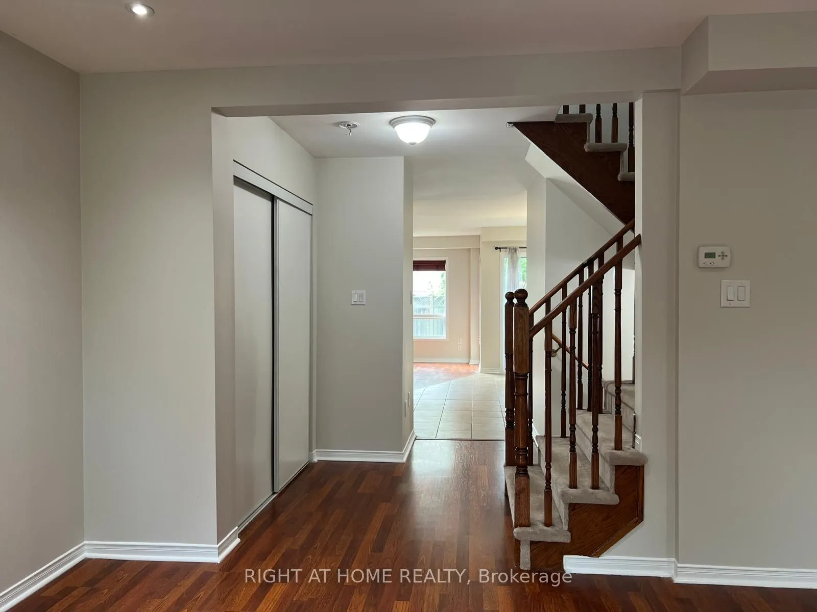 39 Golden Iris Crescent