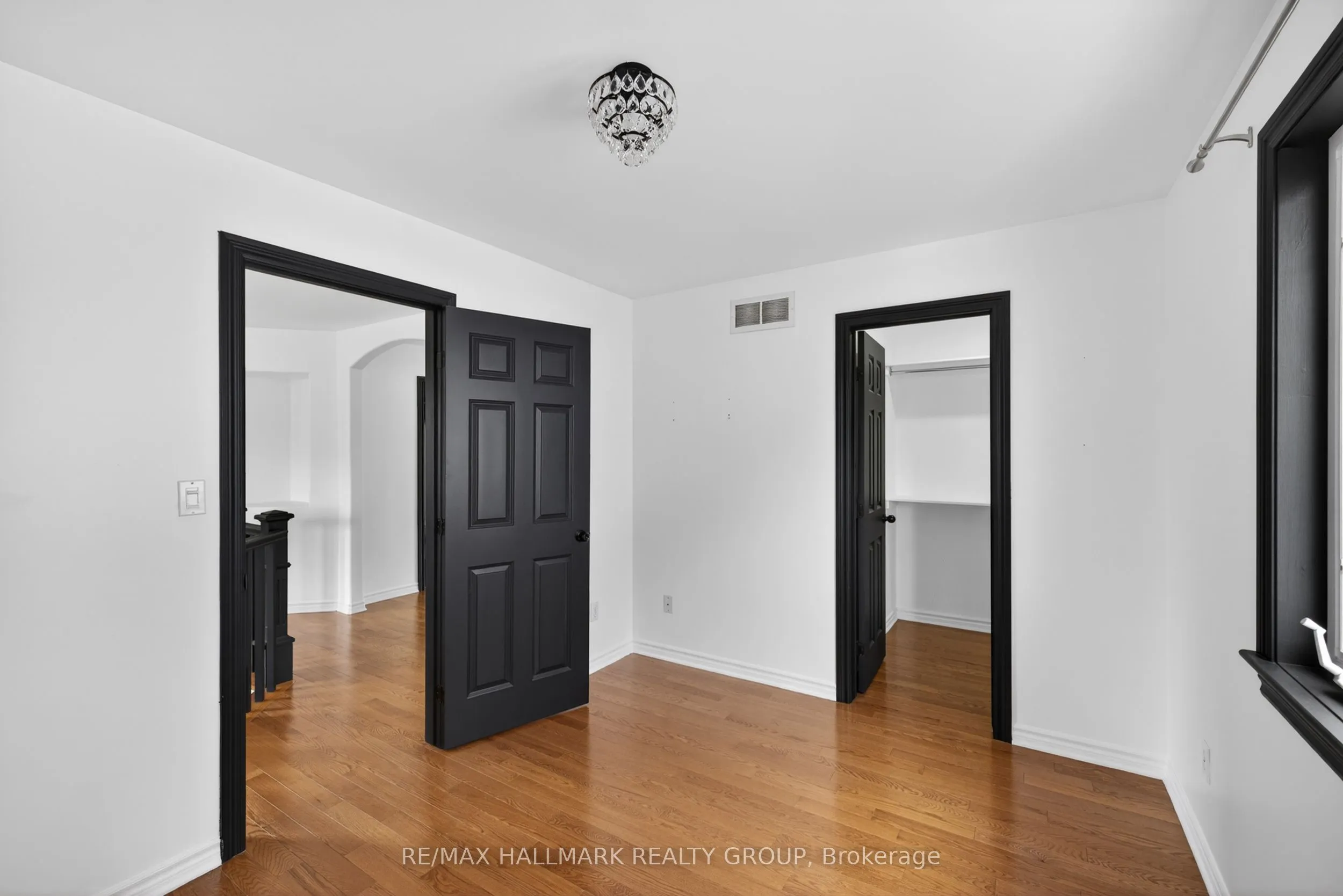 520 Mazari Crescent
