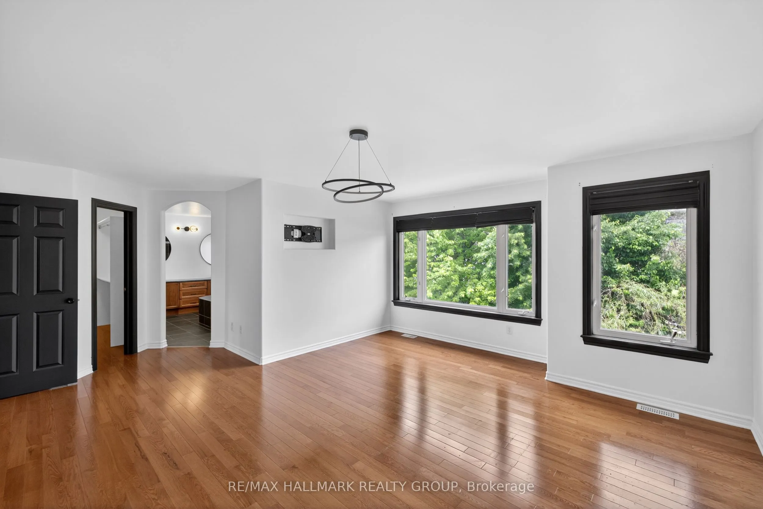520 Mazari Crescent