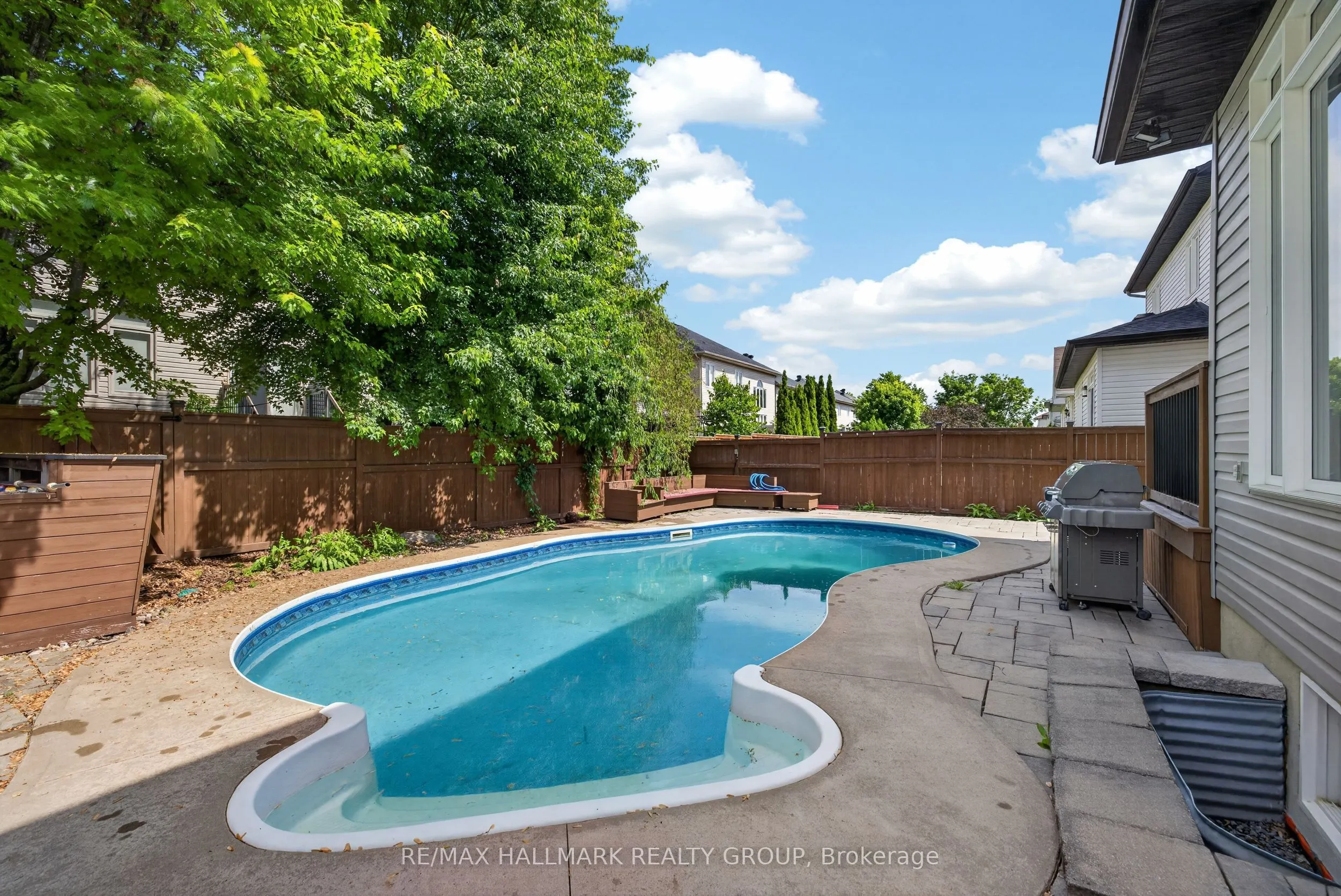 520 Mazari Crescent