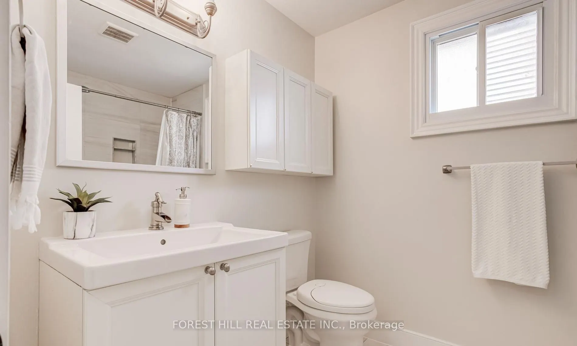 115 Amberly Boulevard #Room 1
