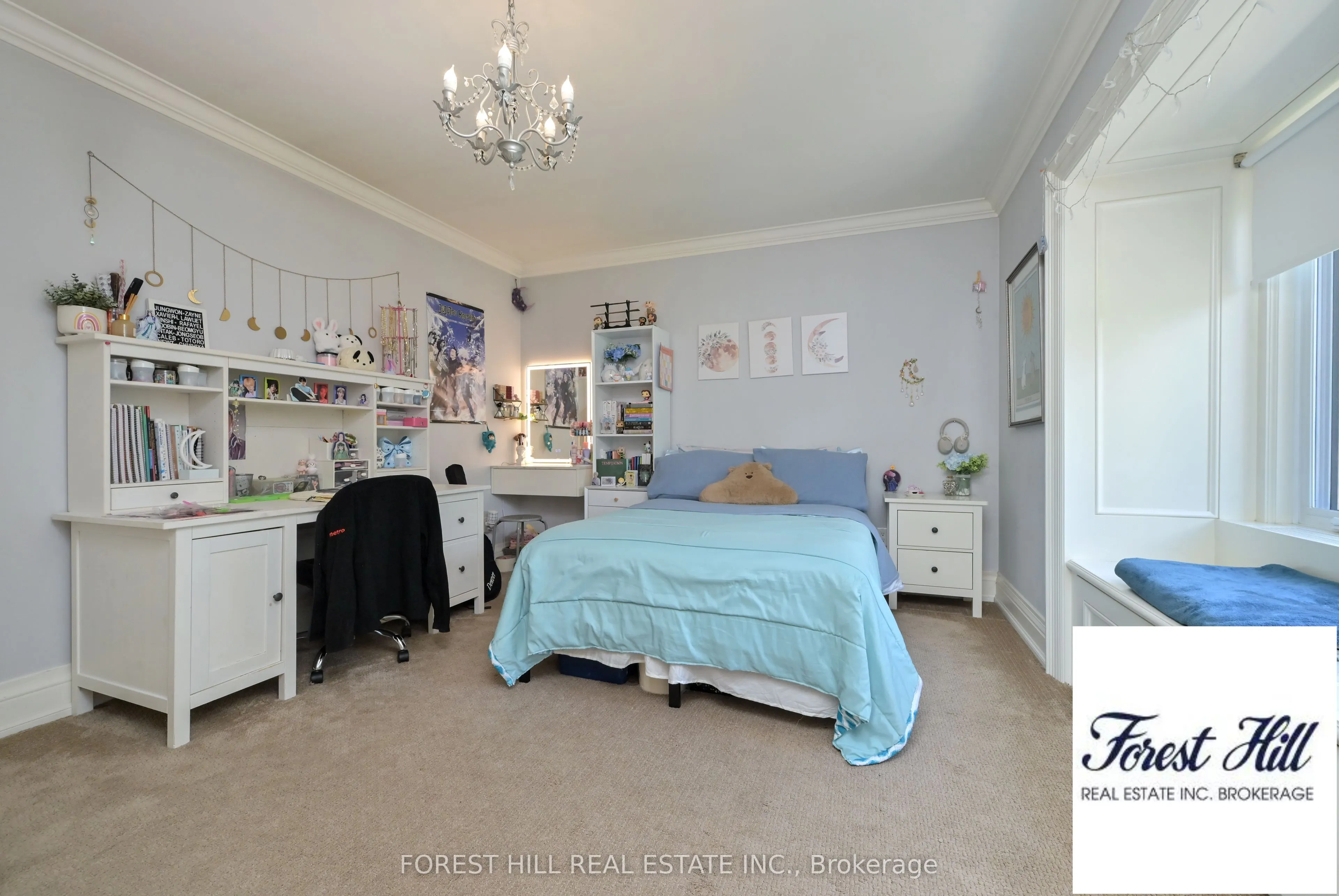 347094 Mono Centre Road