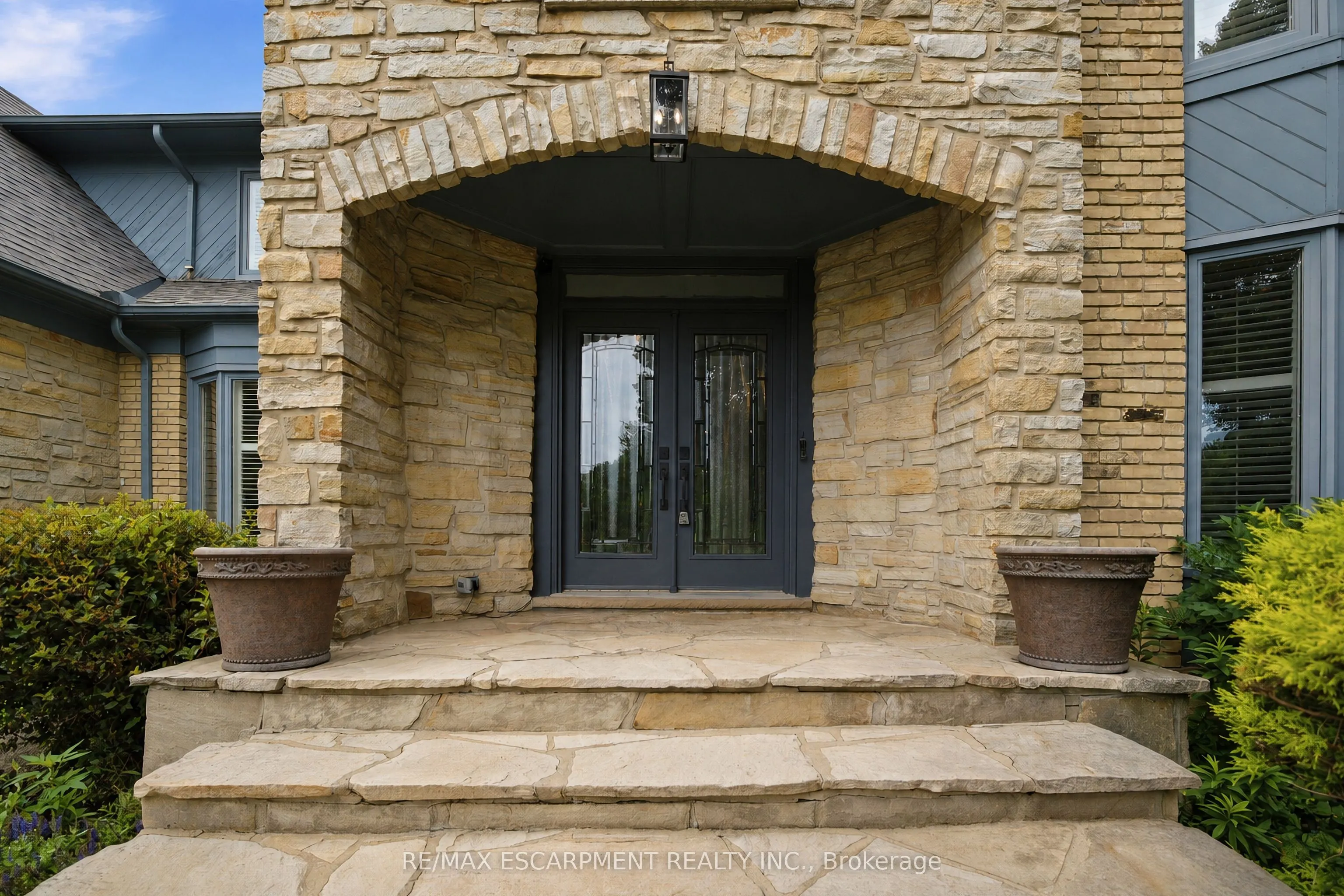 81 Flanders Drive