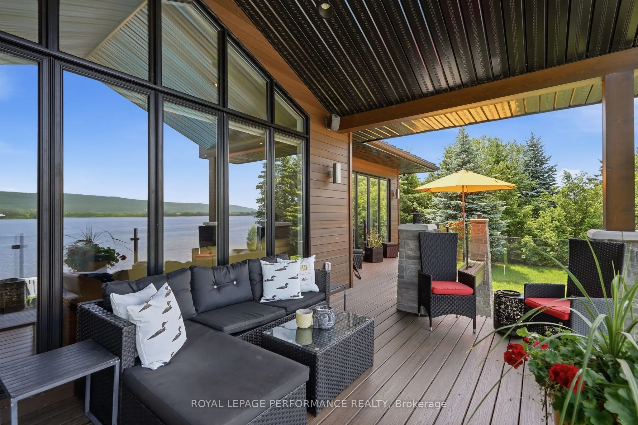 263 Du Domaine Road