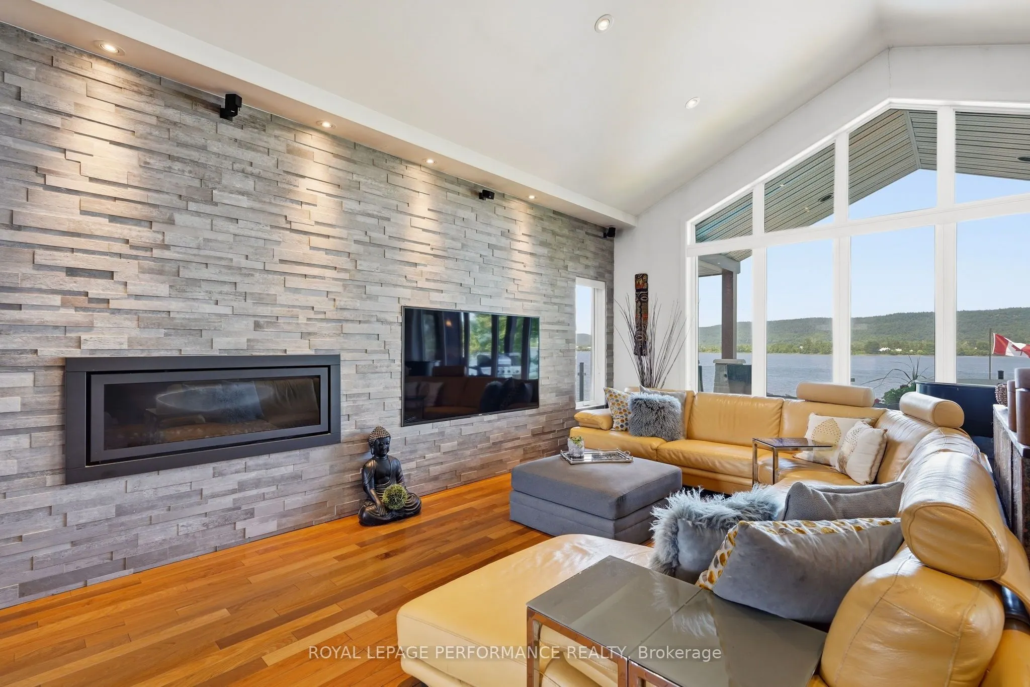 263 Du Domaine Road