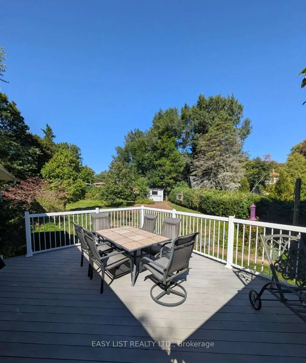 3 Baker Place