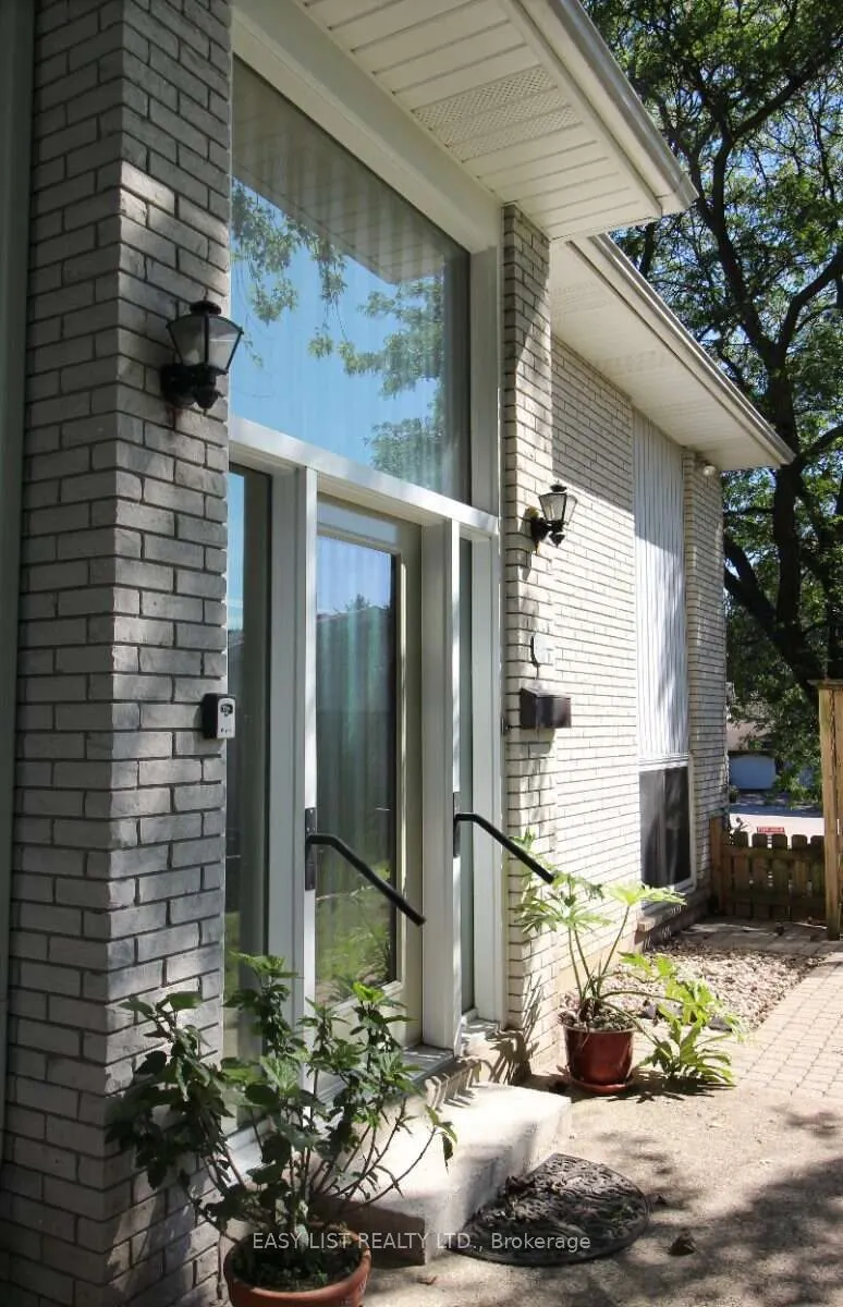 3 Baker Place