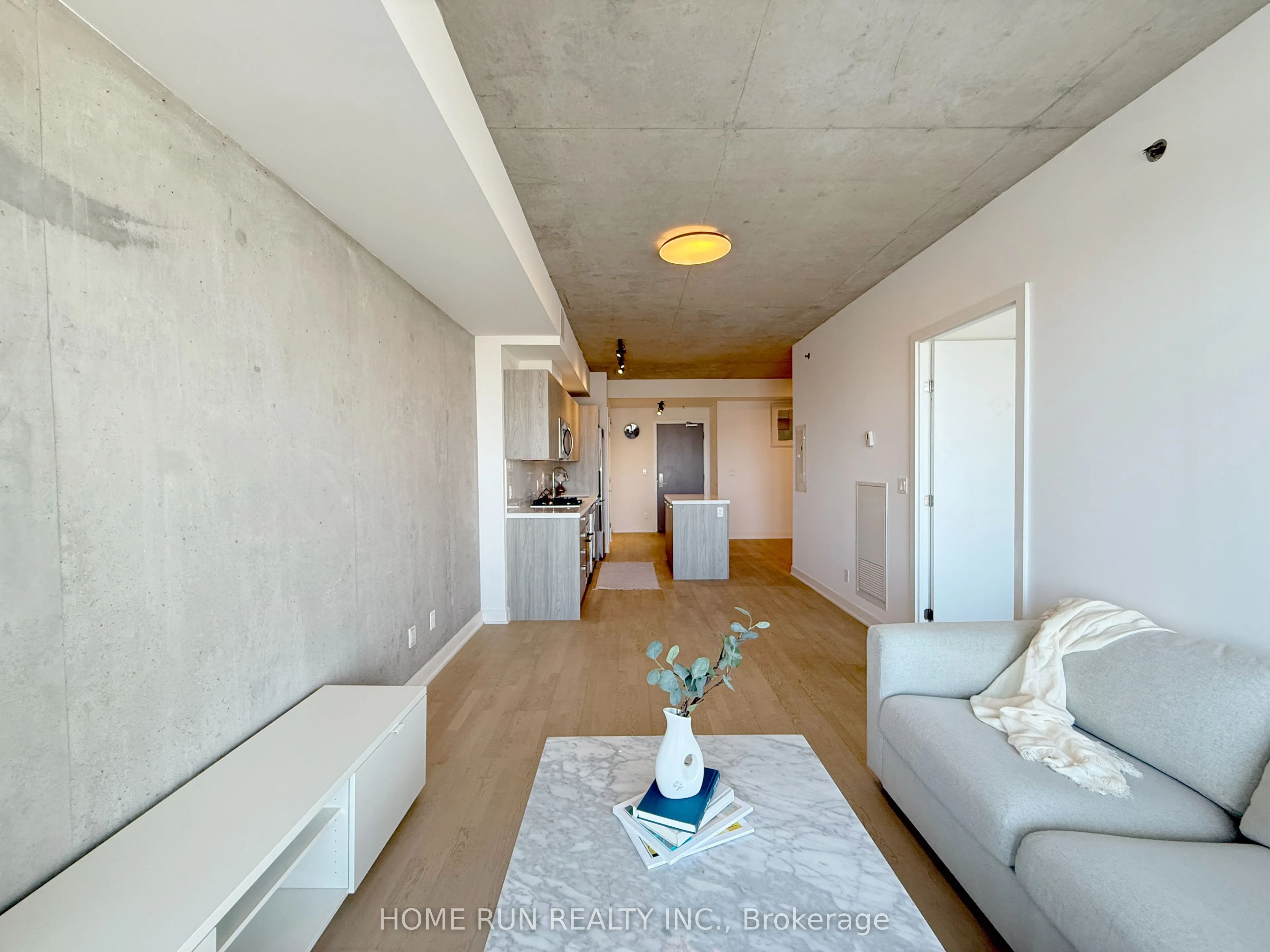 203 CATHERINE Street #1208
