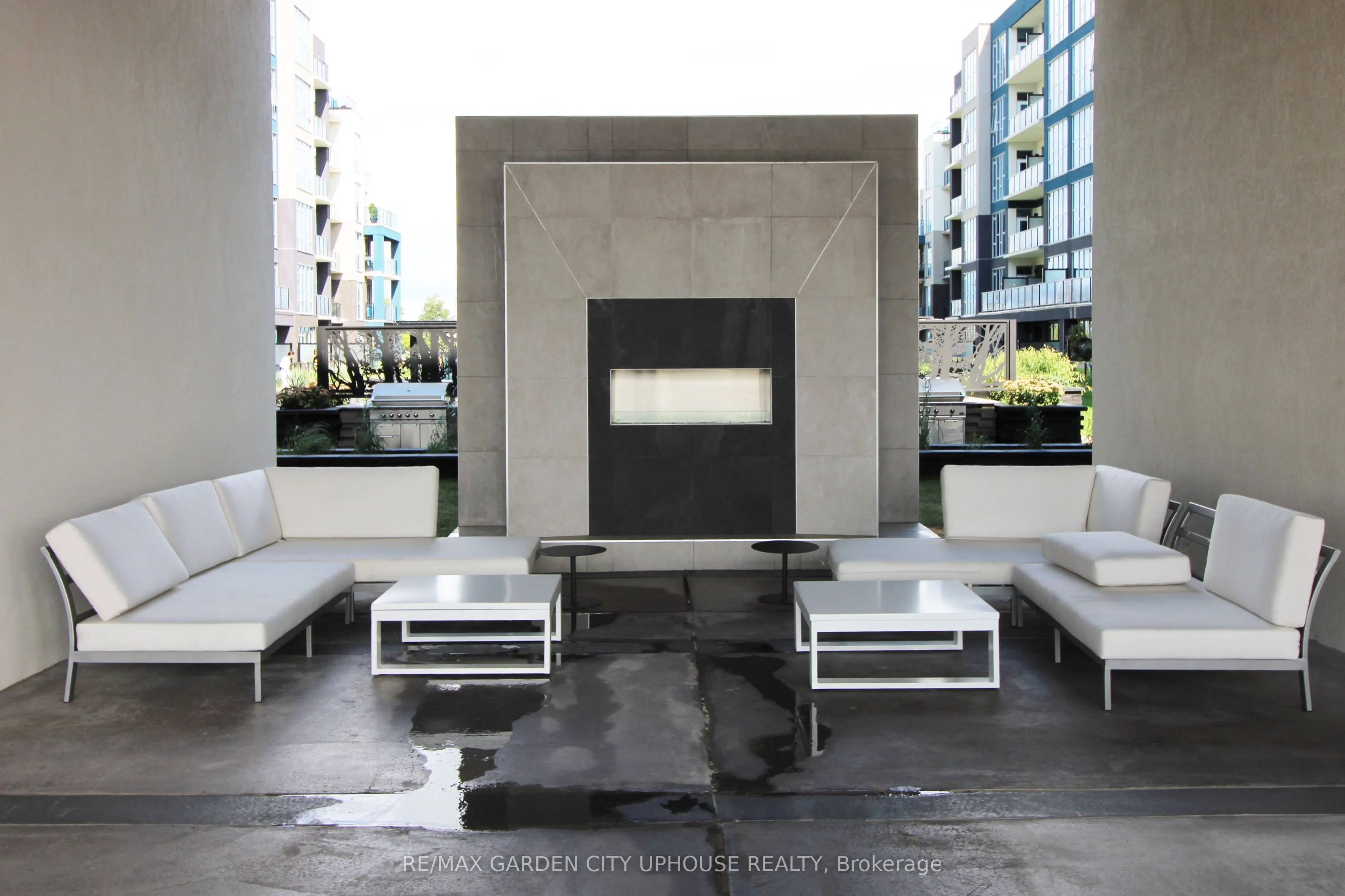 16 CONCORD Place #336