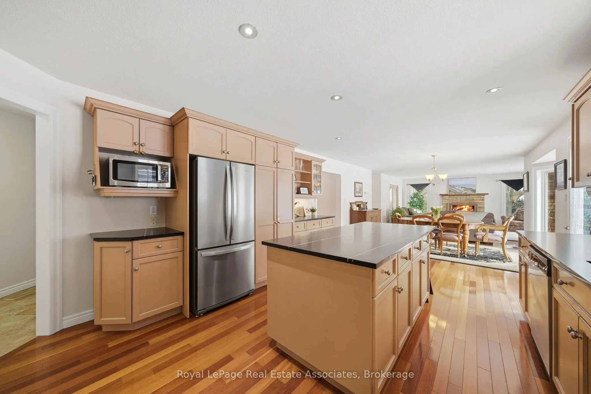 86 Ridge Road E