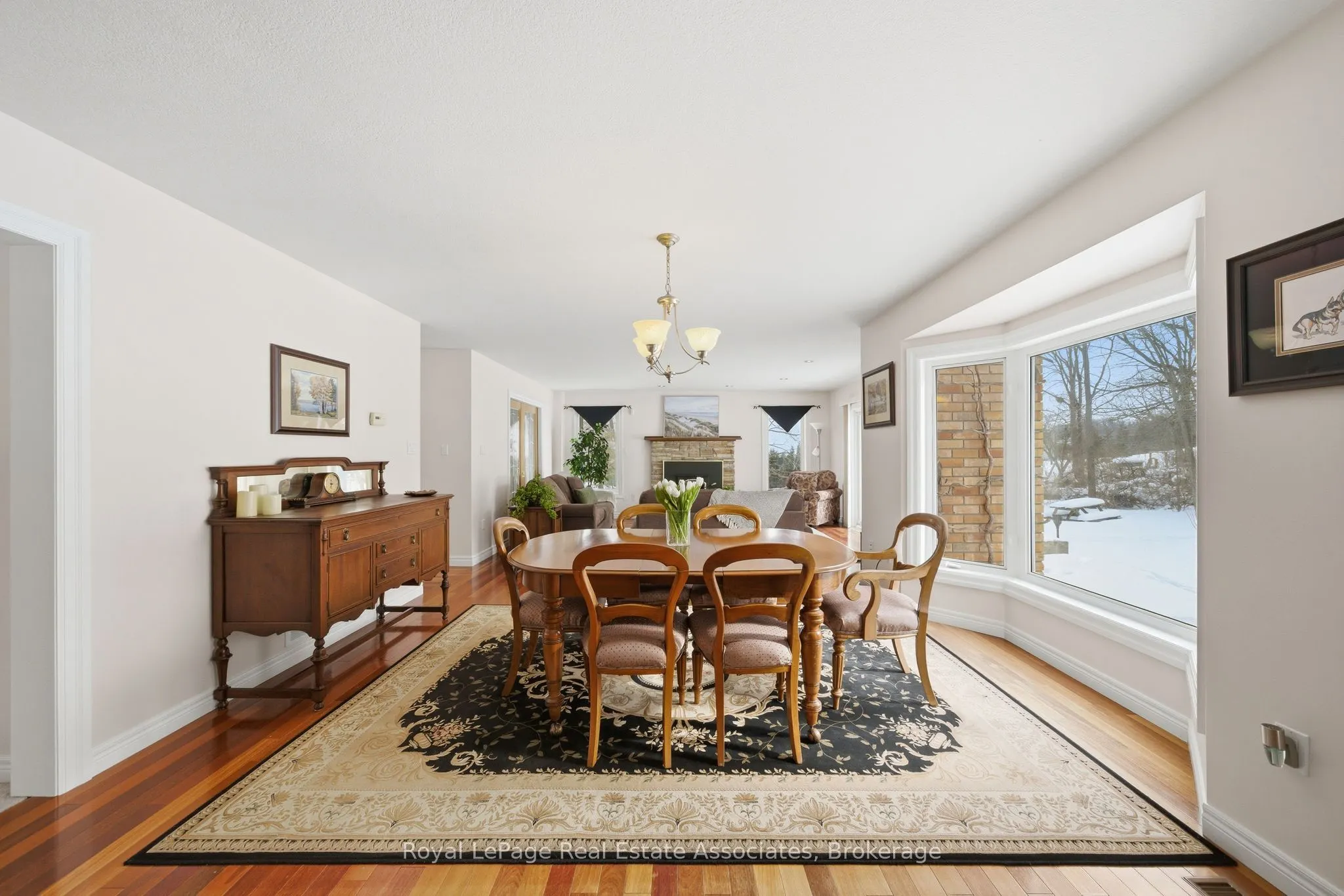 86 Ridge Road E