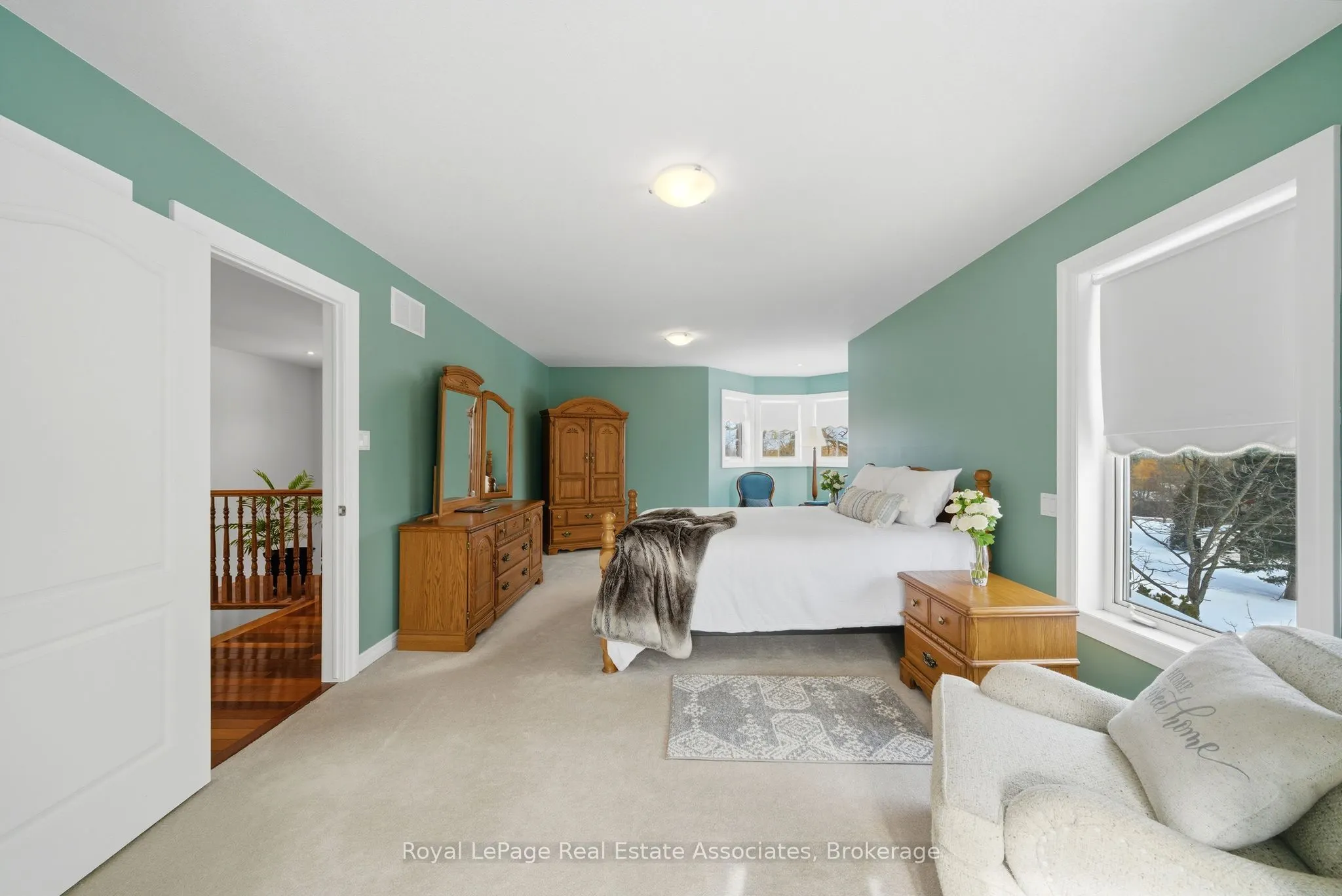 86 Ridge Road E
