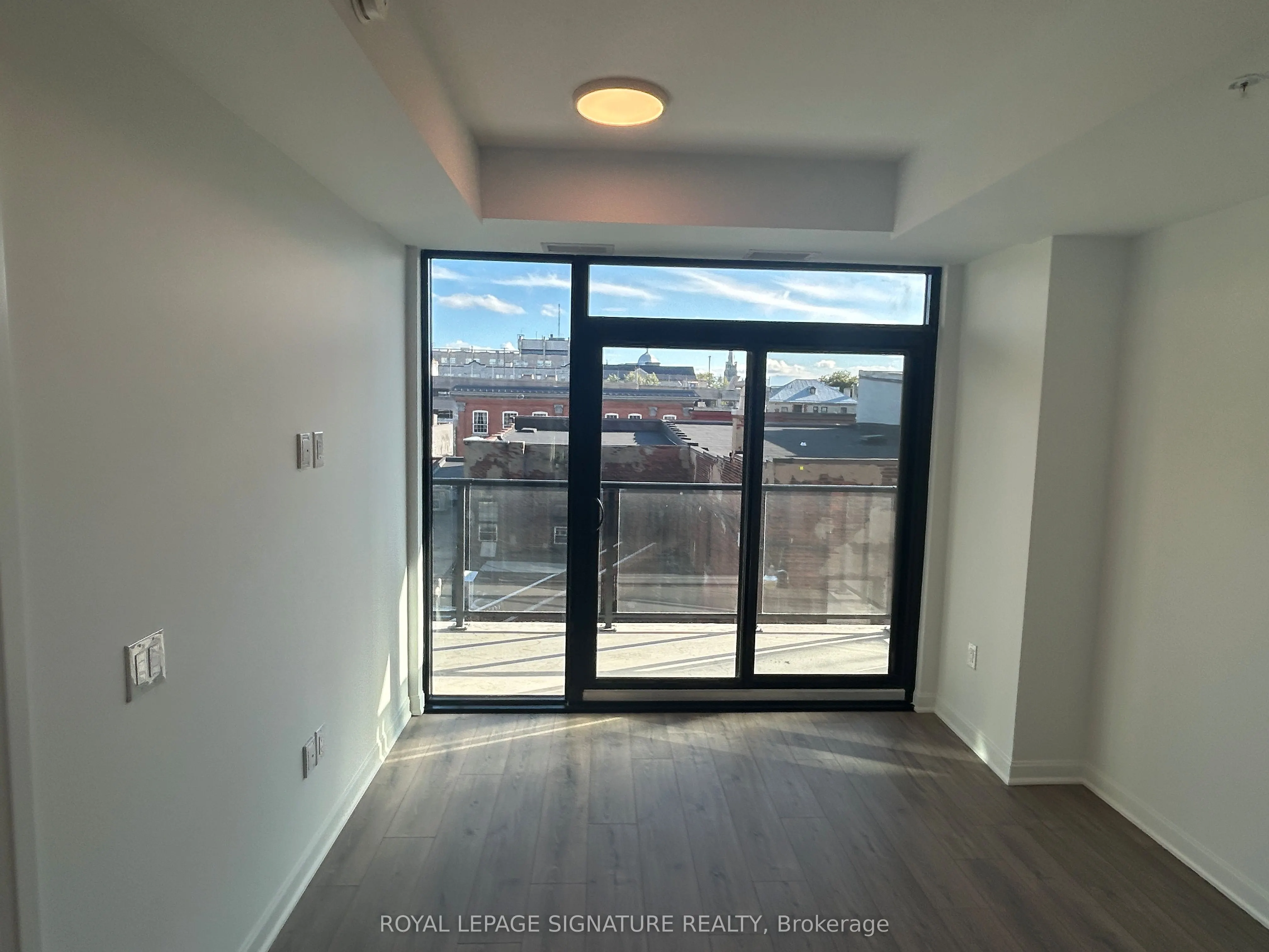223 Princess Street #413
