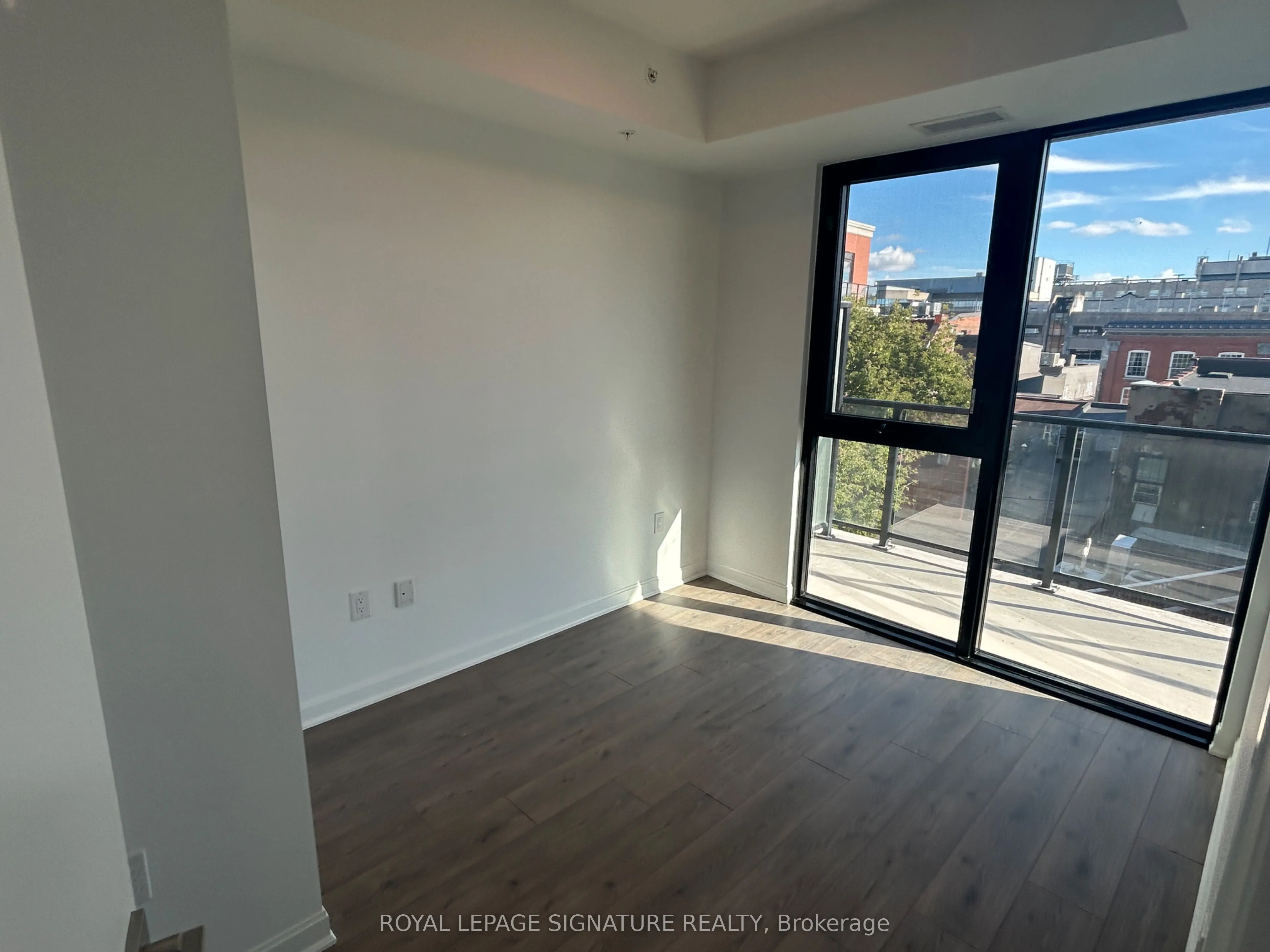 223 Princess Street #413