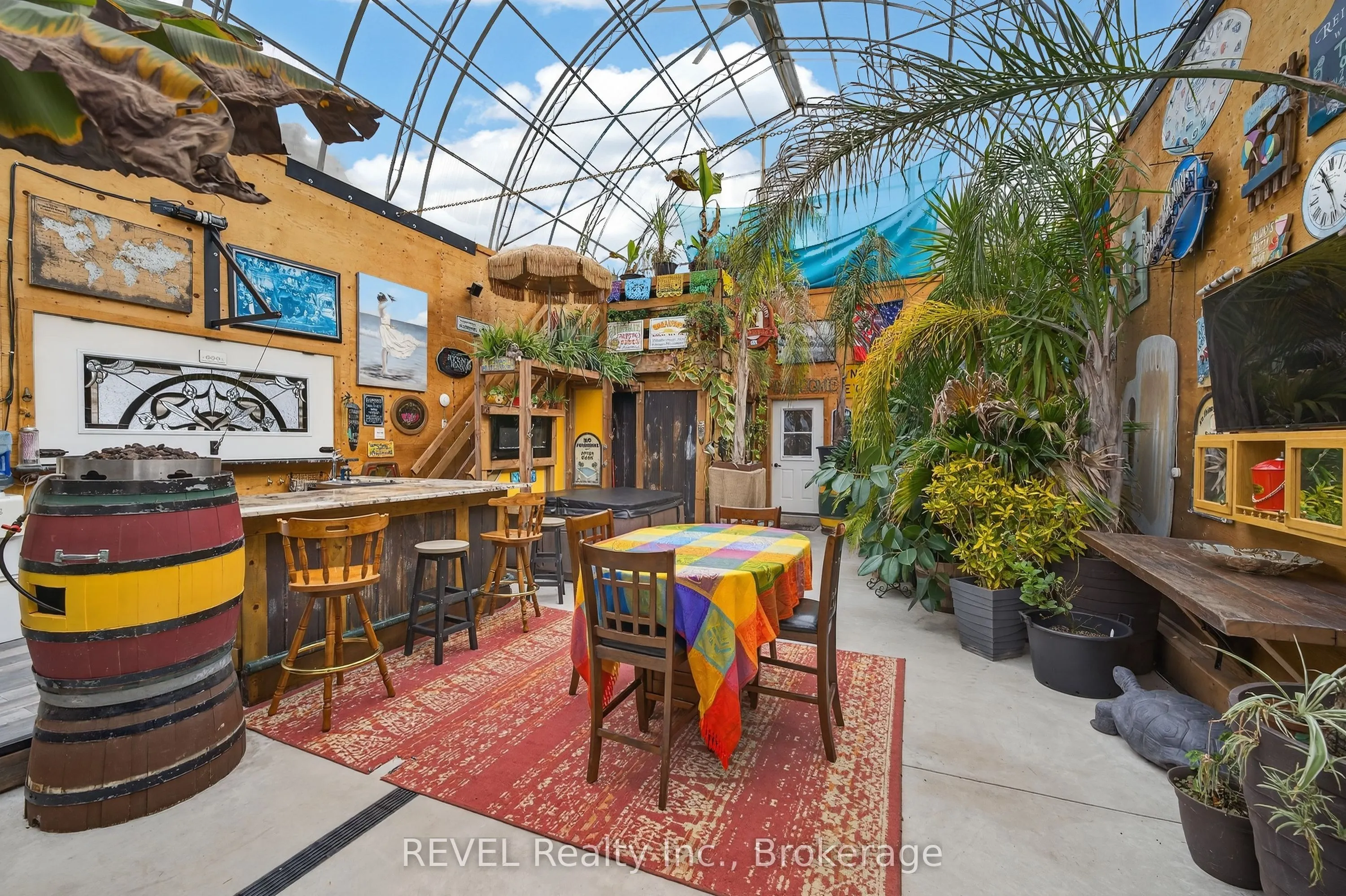573 CANBORO Road