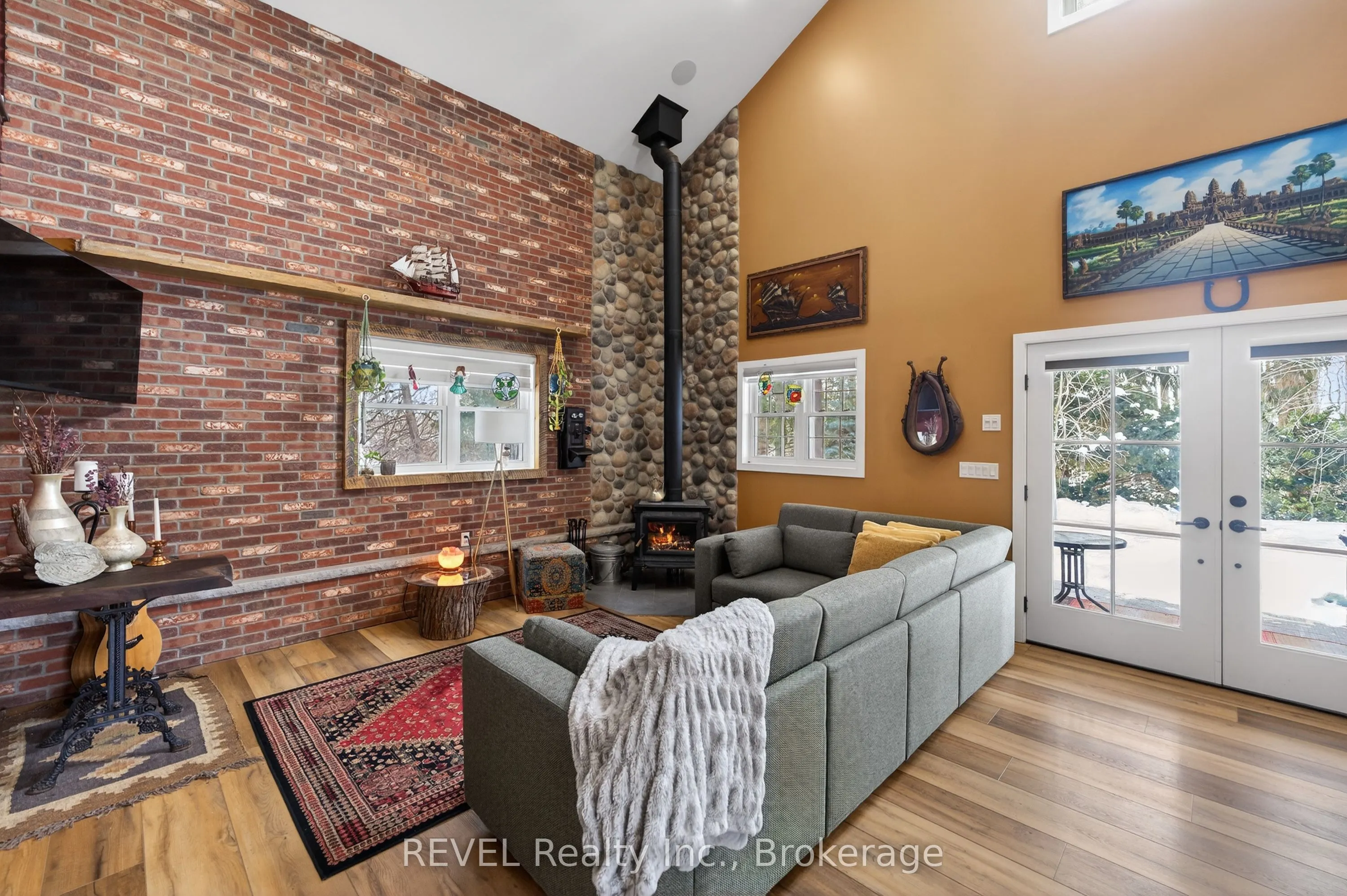 573 CANBORO Road
