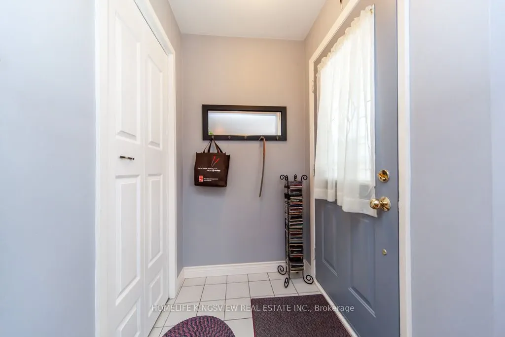 37 Allan Drive