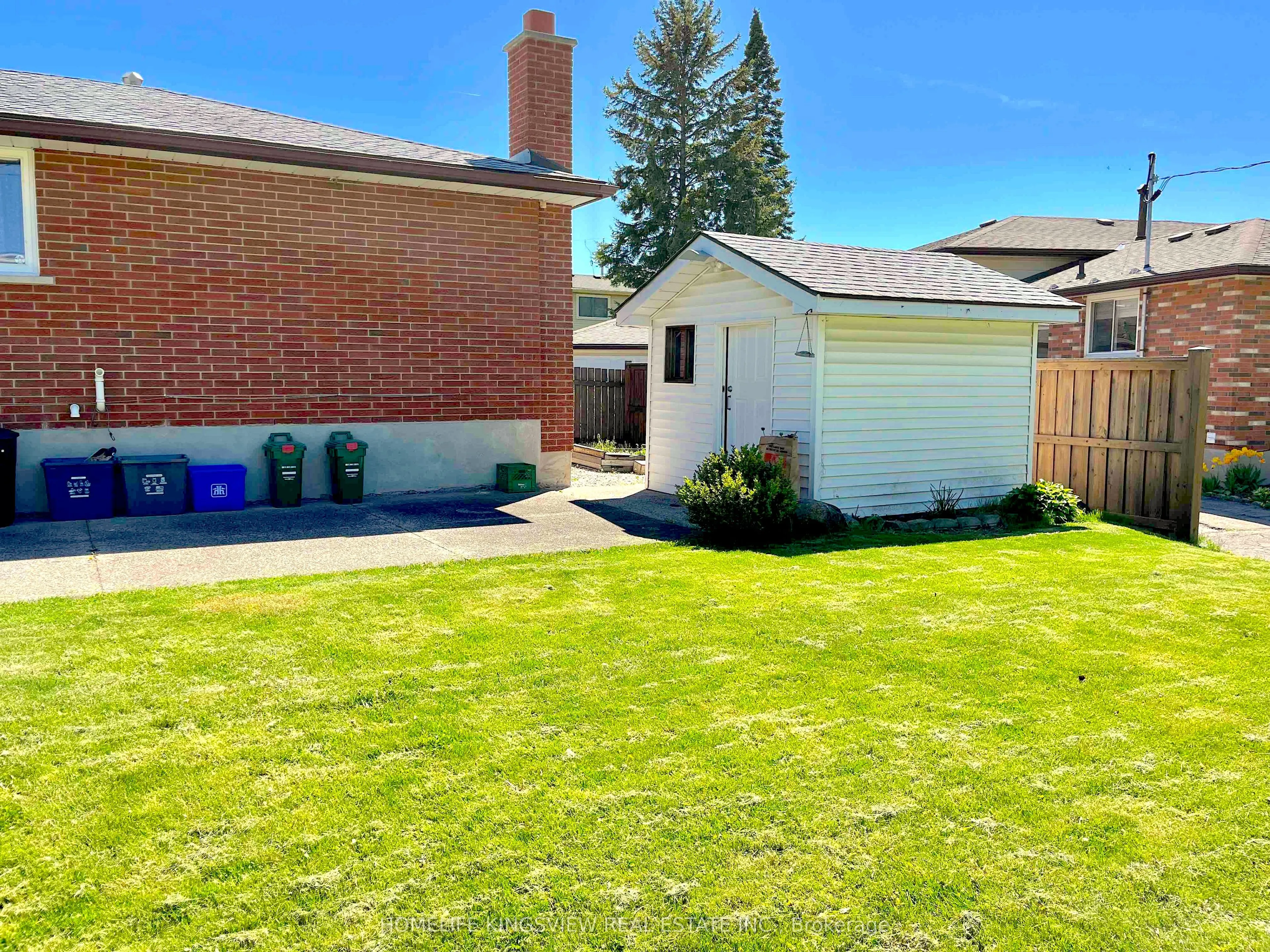 37 Allan Drive