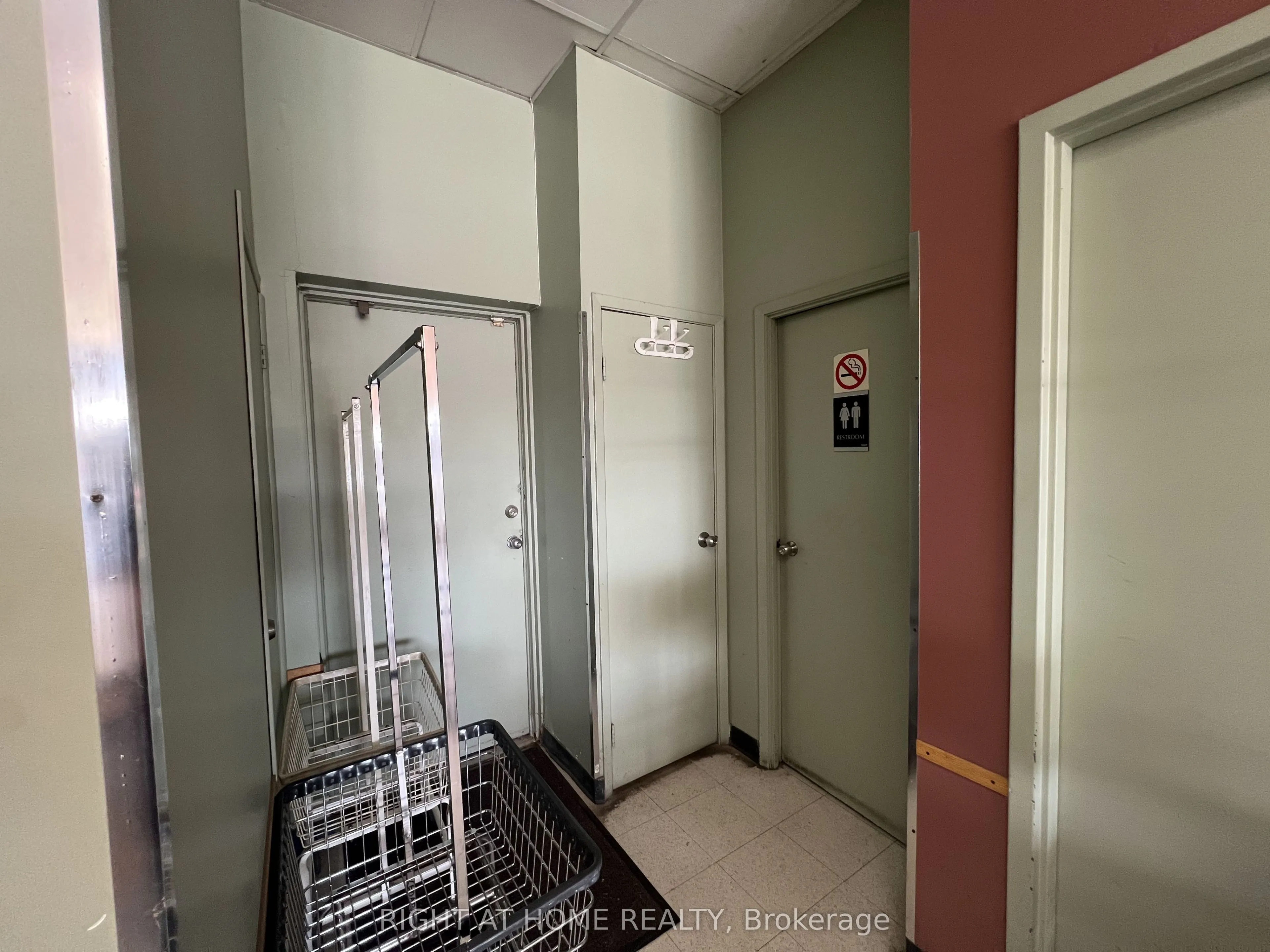 80 Hamilton Street N #Unit #6, Box #7