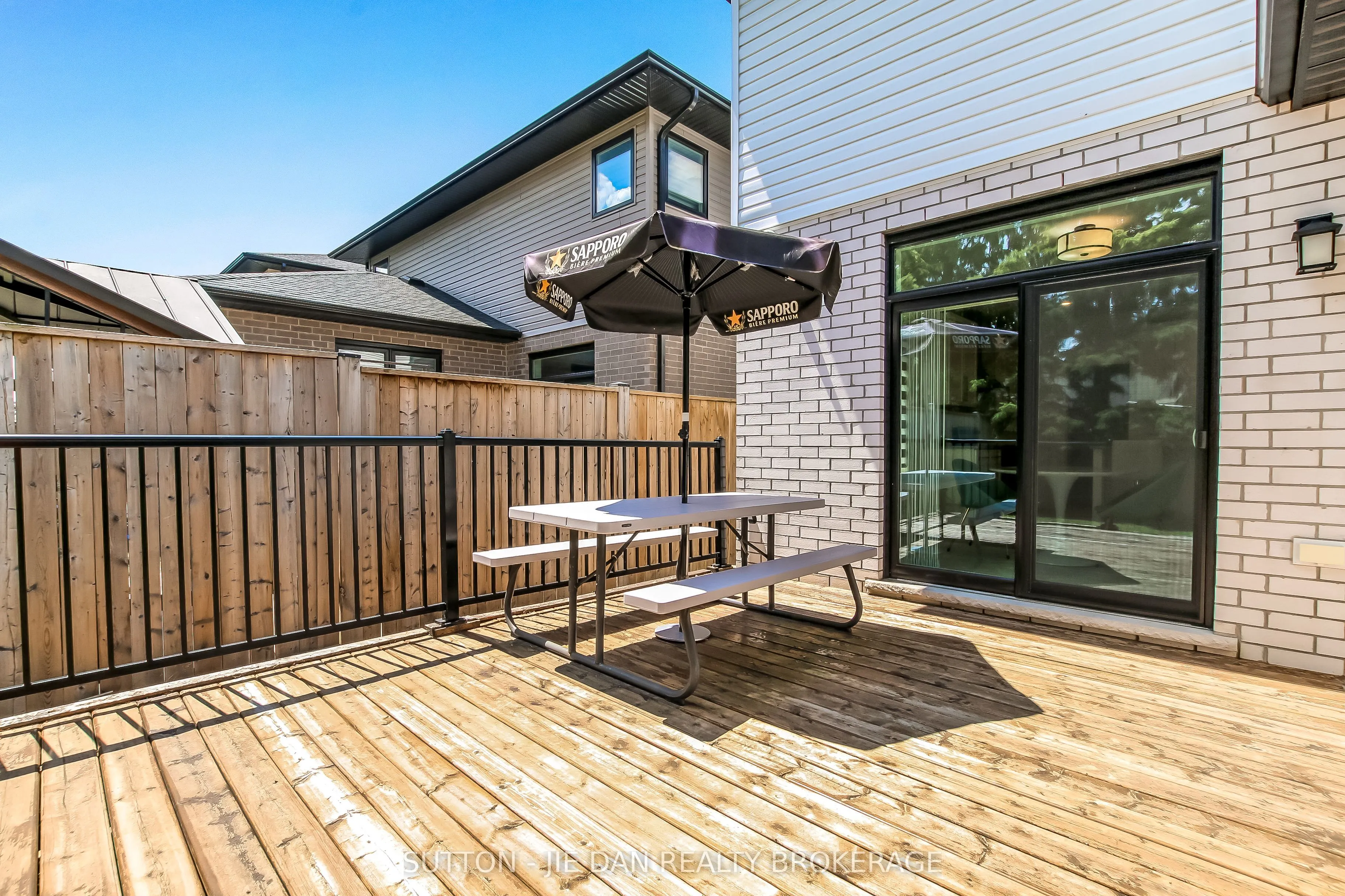 2283 Tokala Trail