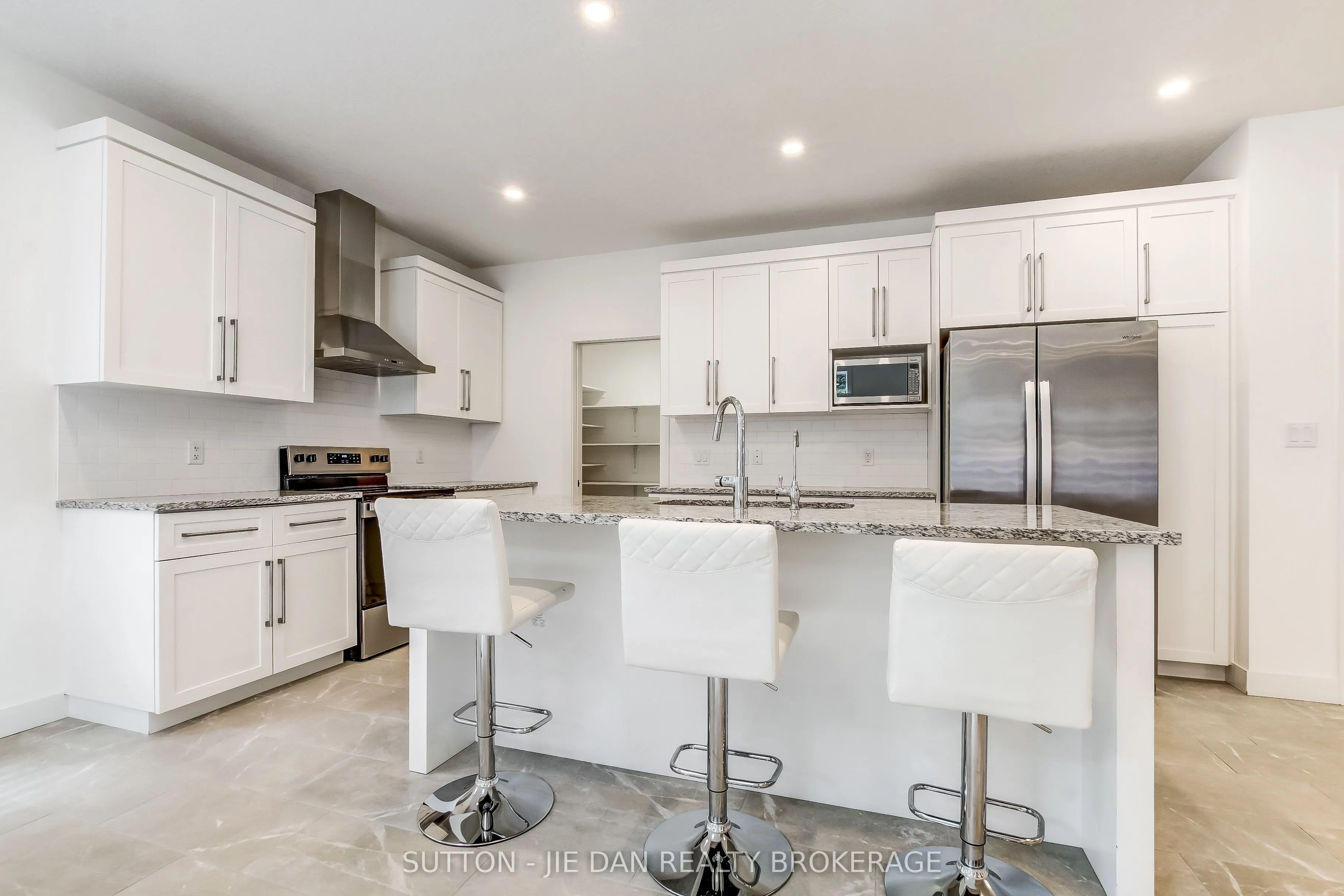 2283 Tokala Trail